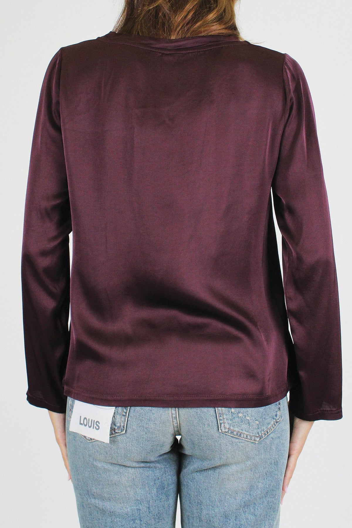 Tensione in - Blusa girocollo tinta unita in viscosa