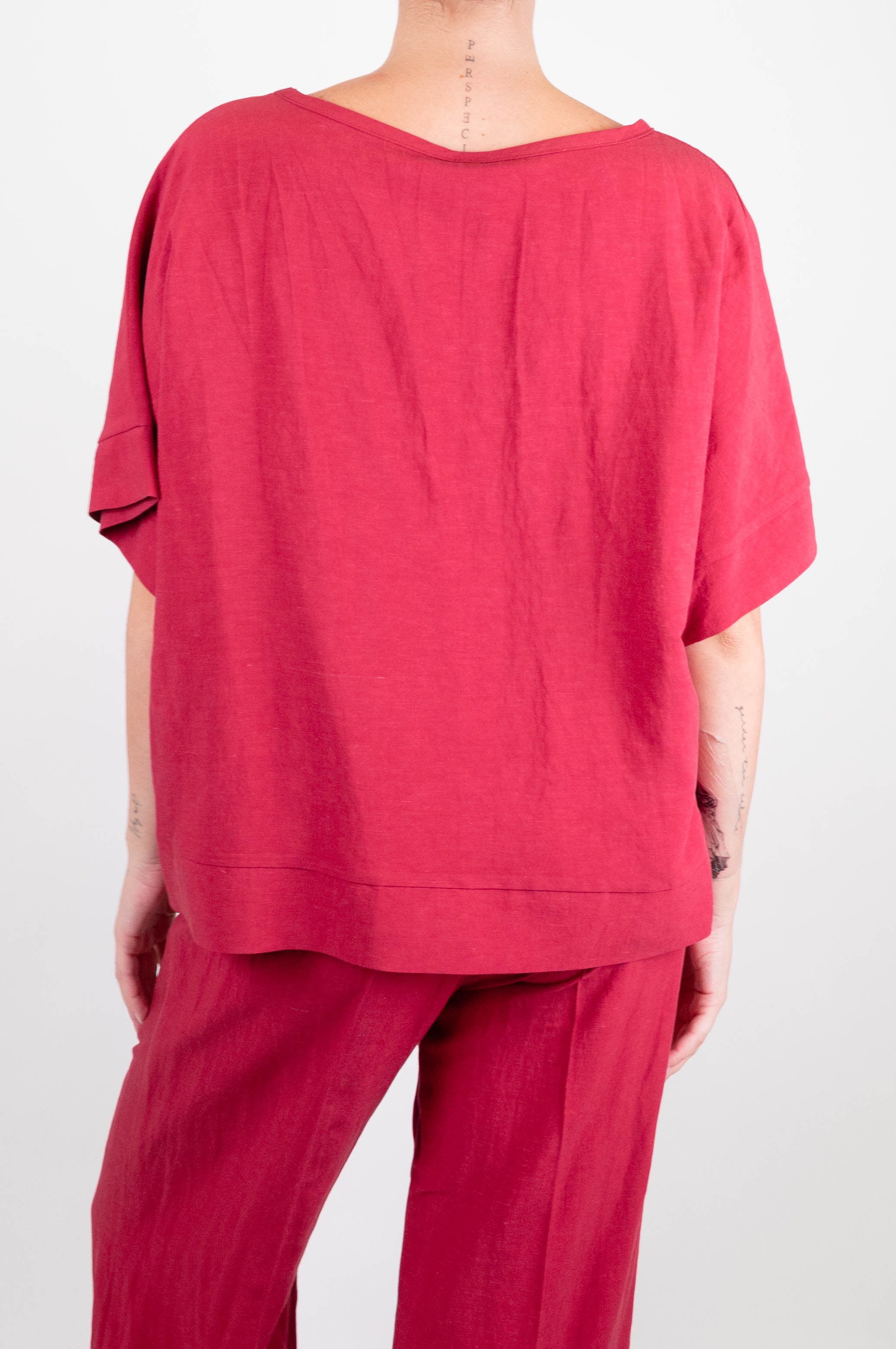 Tensione in - Blusa mezza manica a scatola in misto lino