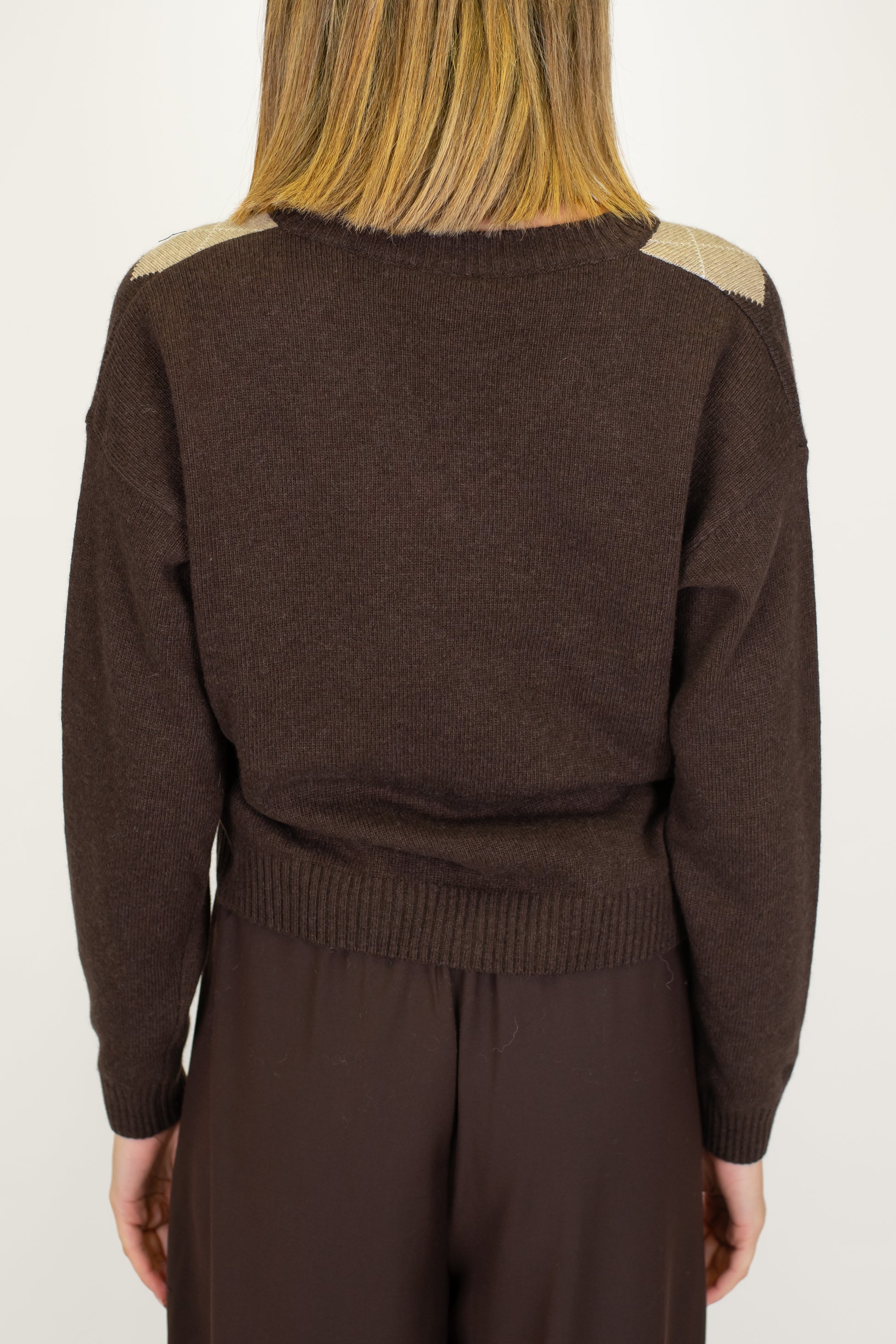 Tensione in - Maglia scollo V fantasia rombi a contrasto in misto lana e cashmere