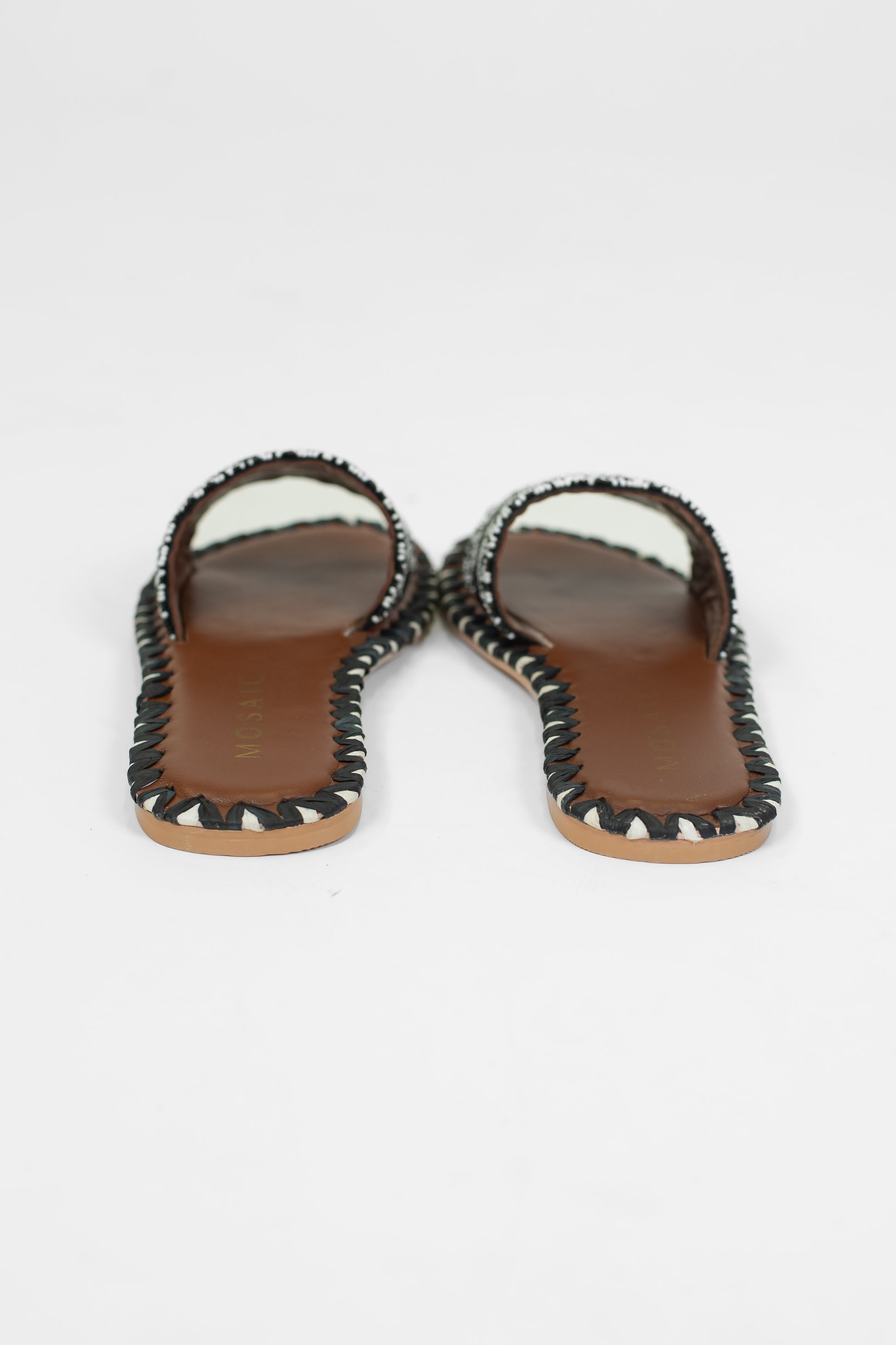 Mosaic - Ciabattina con fascia decorata da perline con scritta