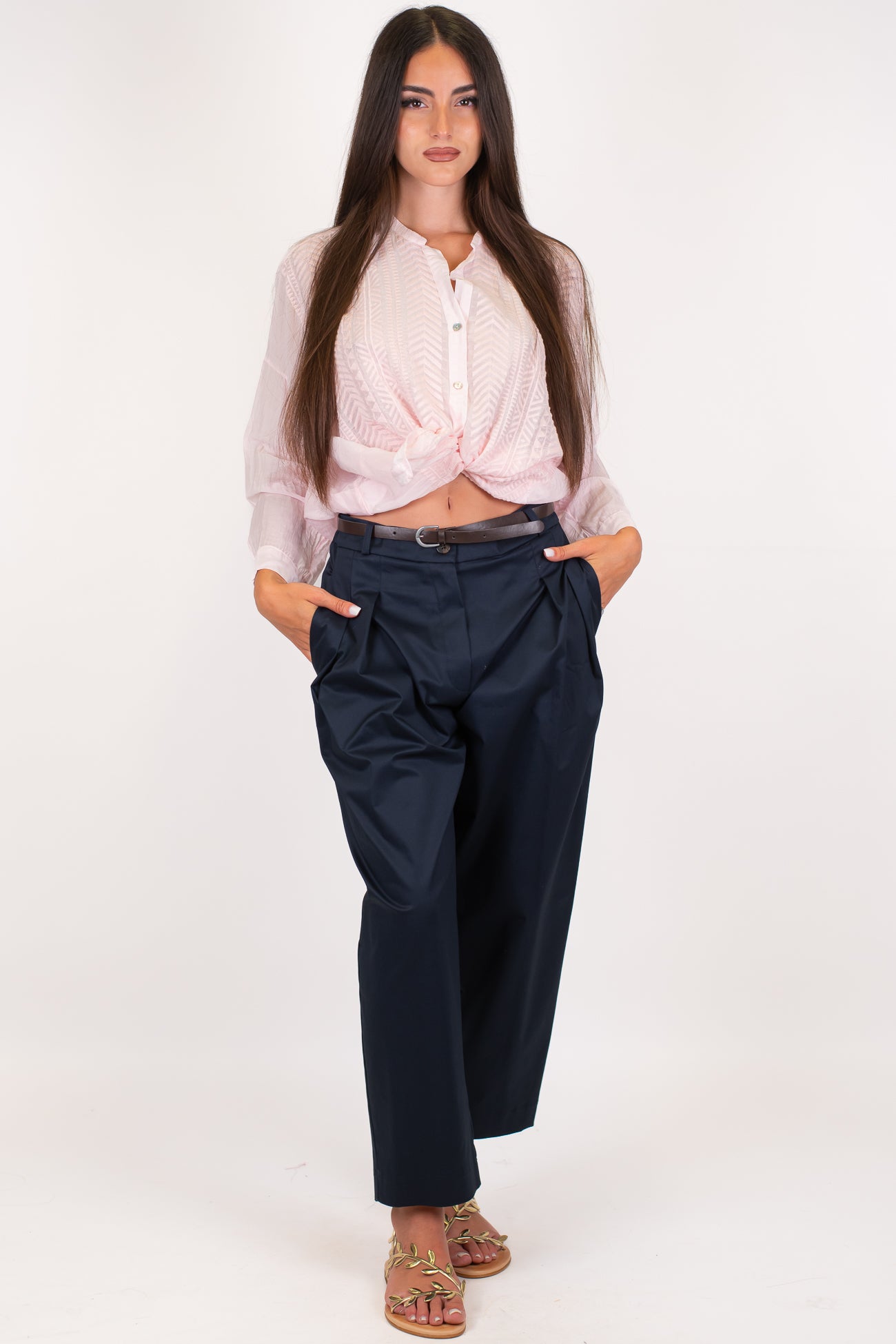 Maryley - Pantalone regular crop in tela paracadute con pinces