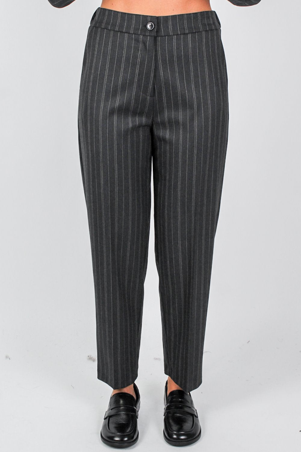 Maryley - Tailleur gessato con giacca doppiopetto e pantalone regular