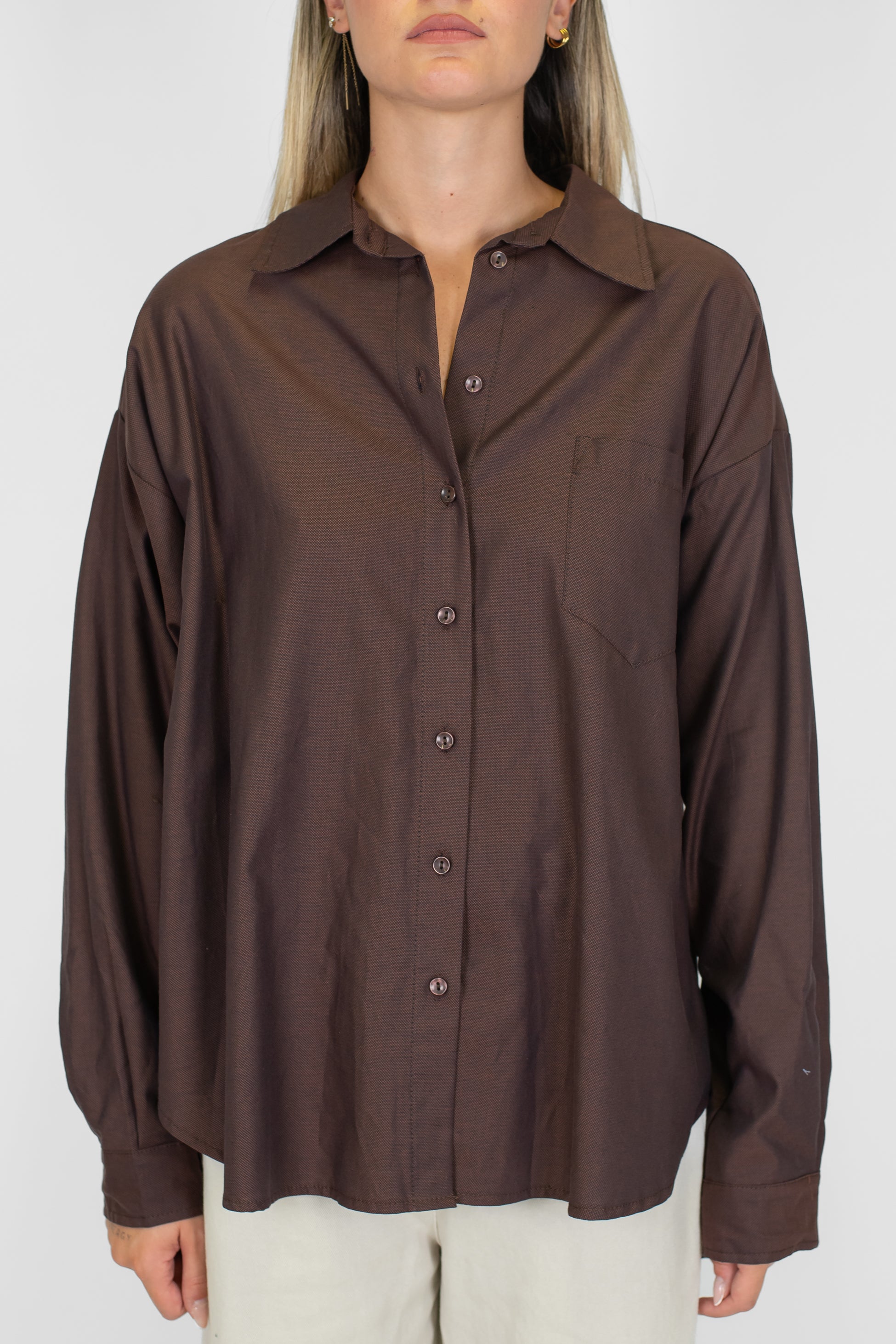 Tensione in - Camicia over con taschino sul petto