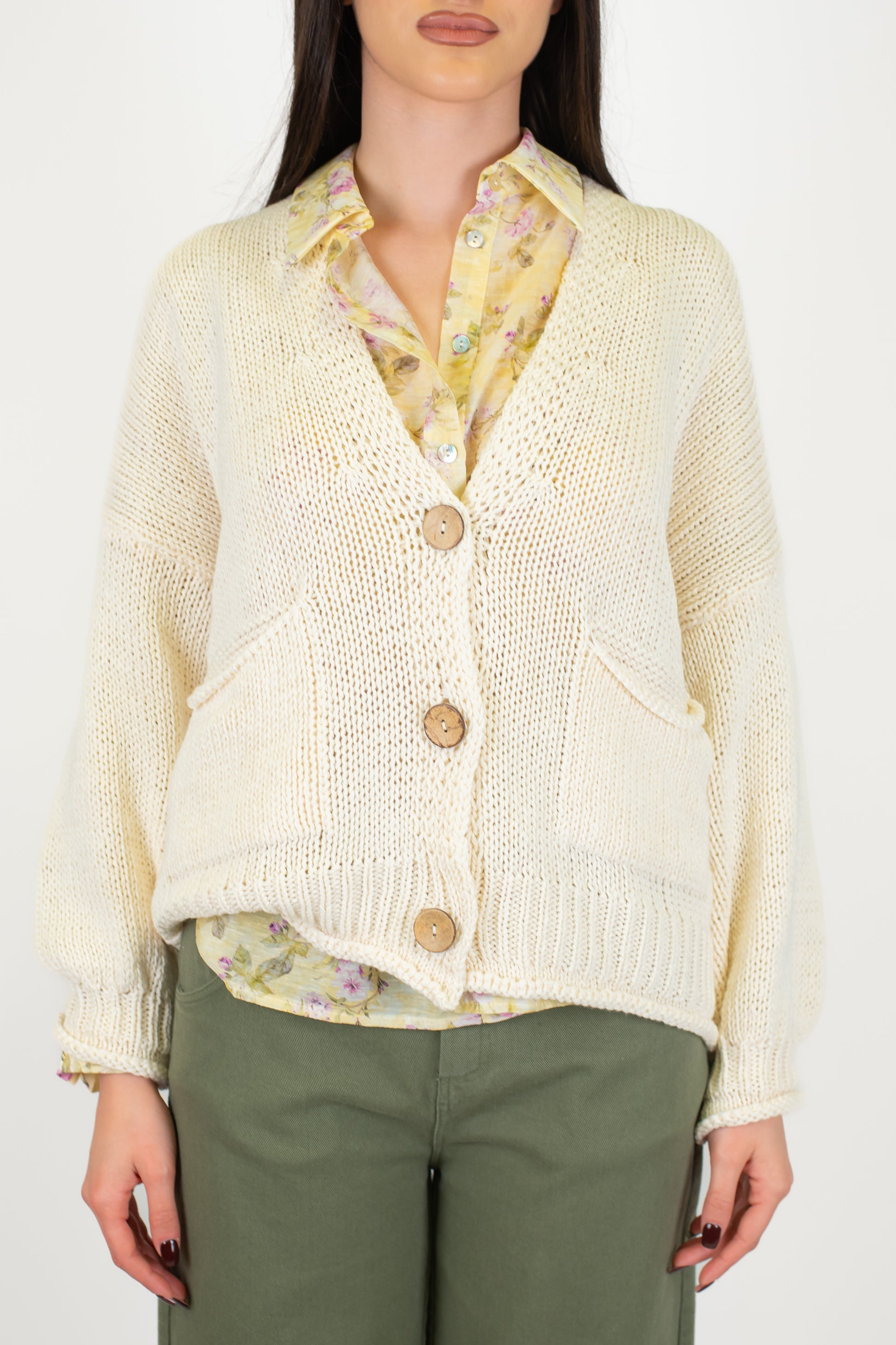 Haveone - Cardigan tre bottoni in filato leggero con taschini laterali