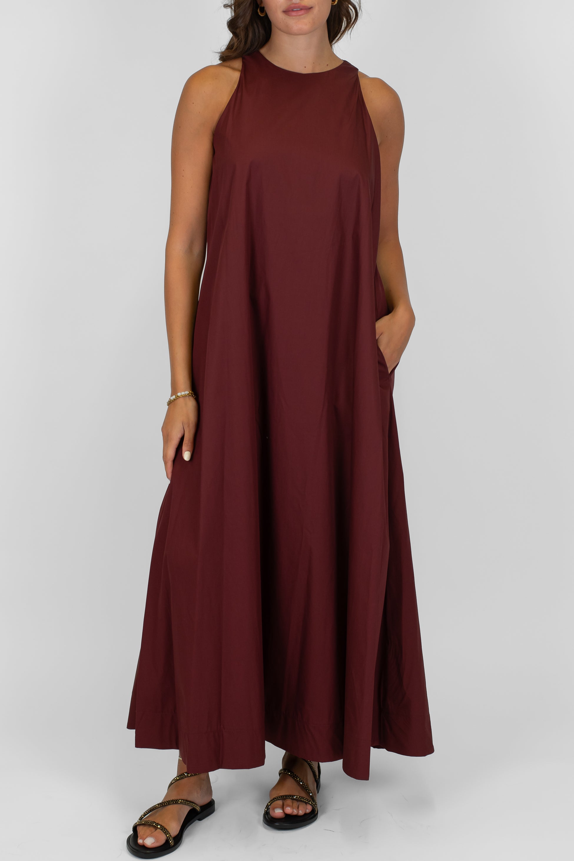 Tensione in - Abito lungo giromaniche in cotone con allaccio sul retro