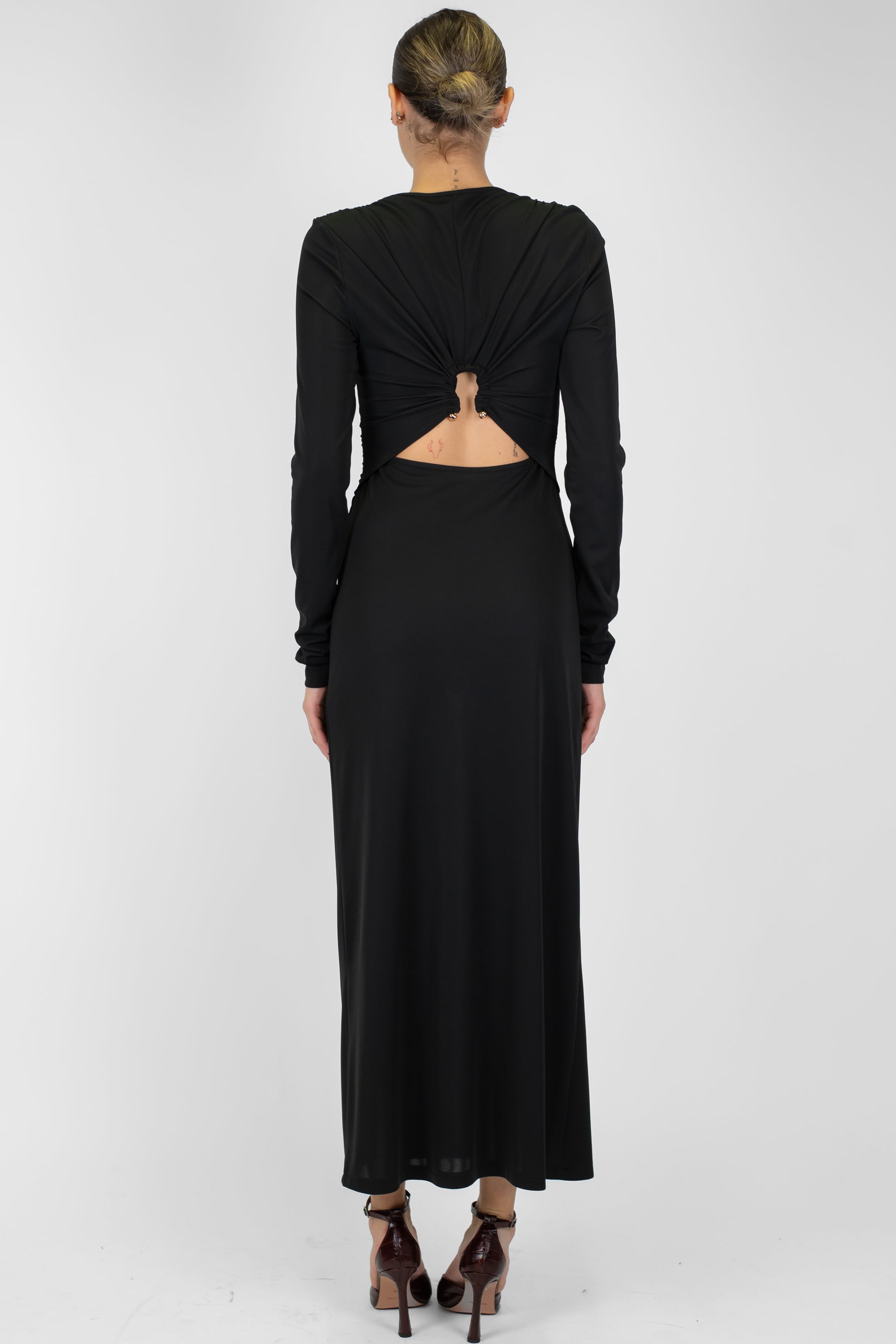 Imperial - Abito lungo con arriccio e anello sul retro