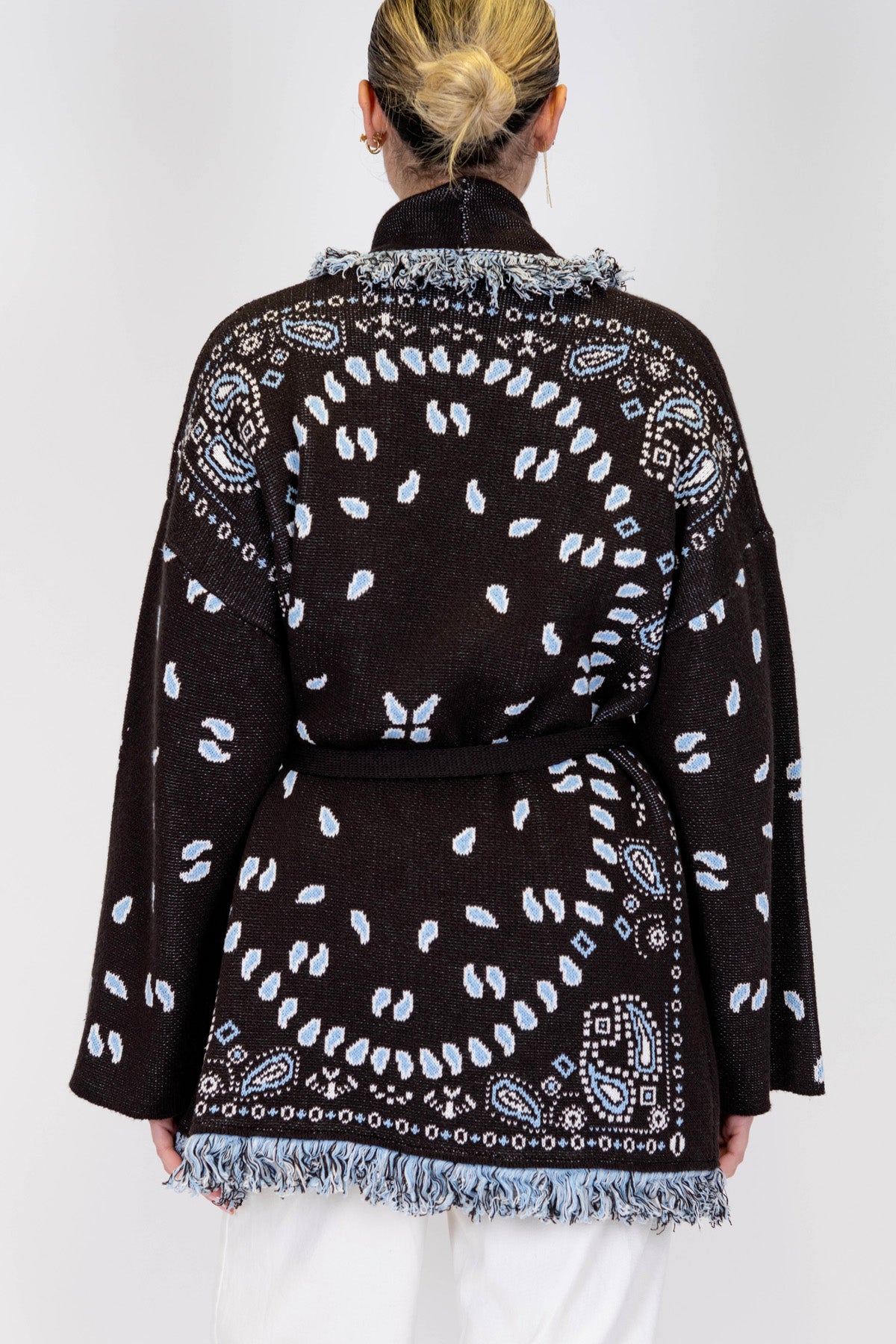 Tensione in - Cardigan fantasia astratta con cintura e profilo con frange