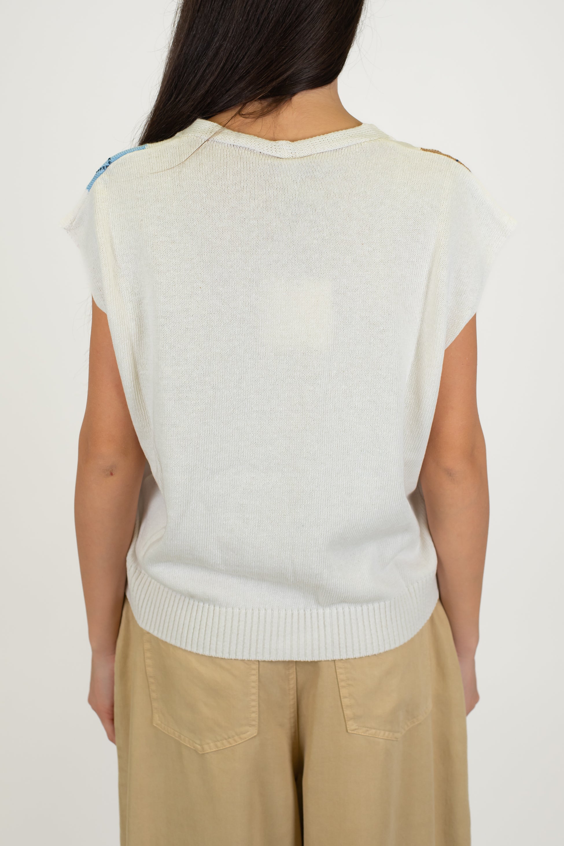 Tensione in - Gilet mezza manica in maglia fantasia rombi a contrasto