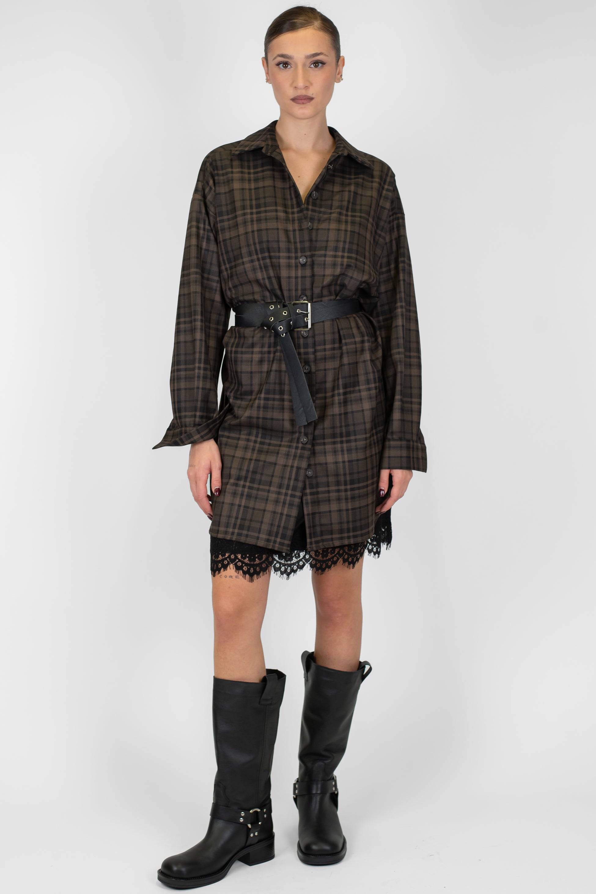 Tensione in - Abito corto fantasia check con sottanina con fondo in pizzo