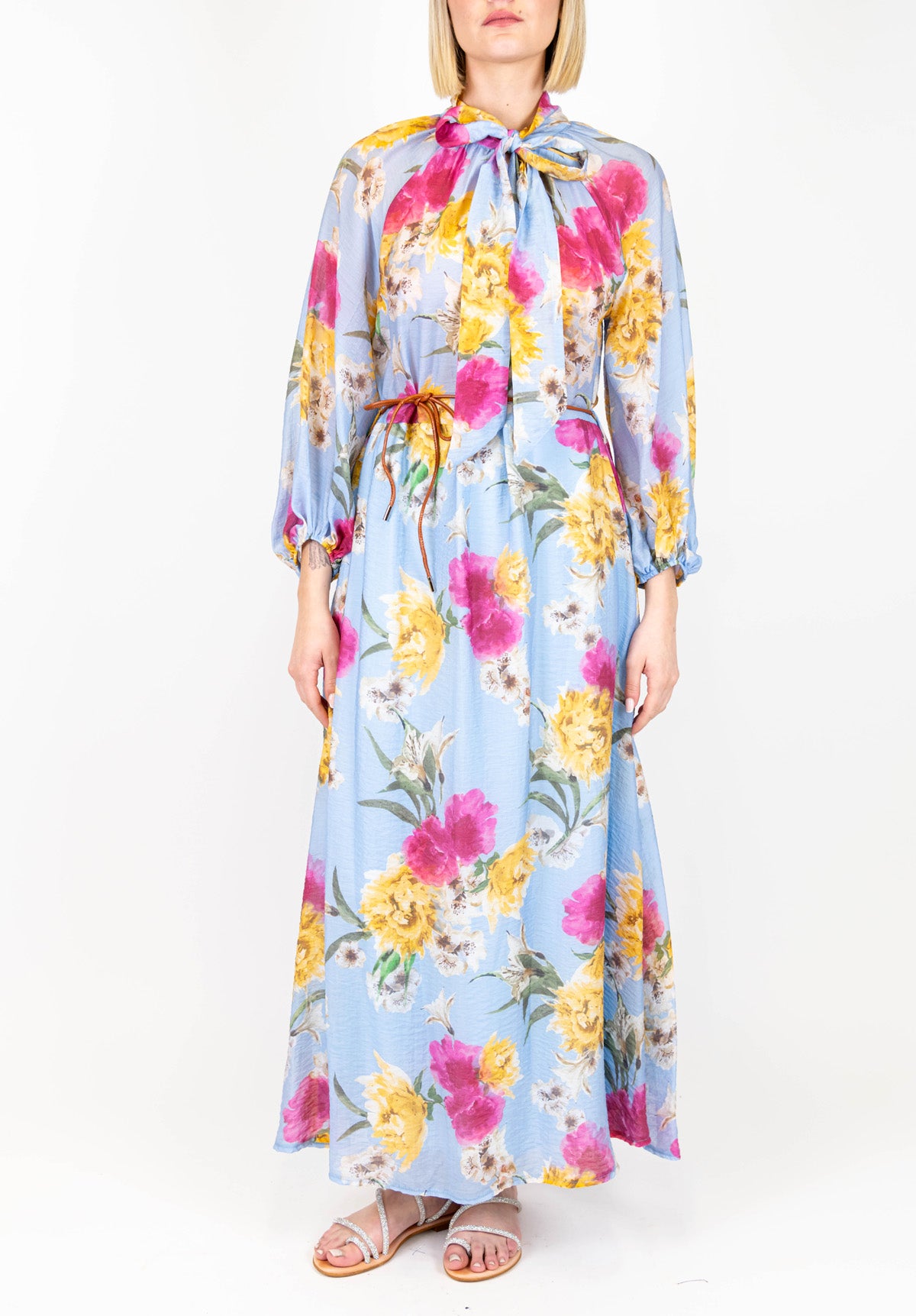 Tensione in - Abito lungo fantasia floreale in tencel con fiocco al collo