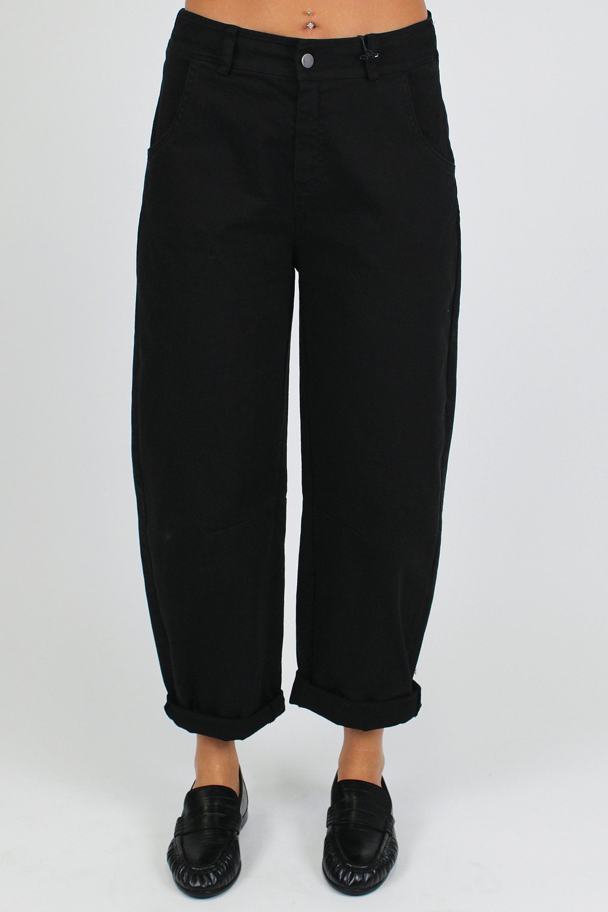 Tensione in - Pantalone balloon in denim colorato