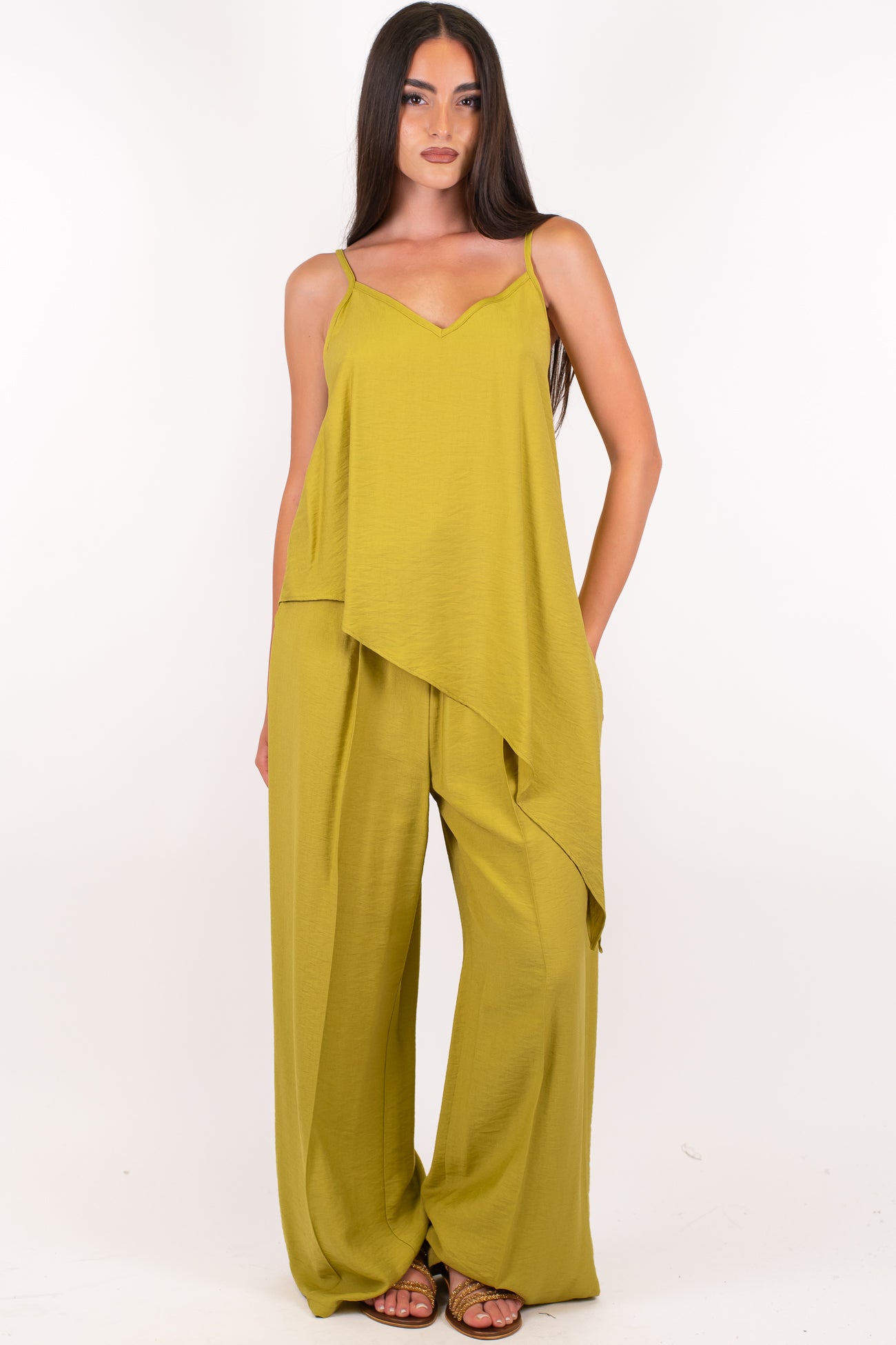 Dixie - Coordinato in viscosa leggera con top assimmetrico e pantalone palazzo con coulisse