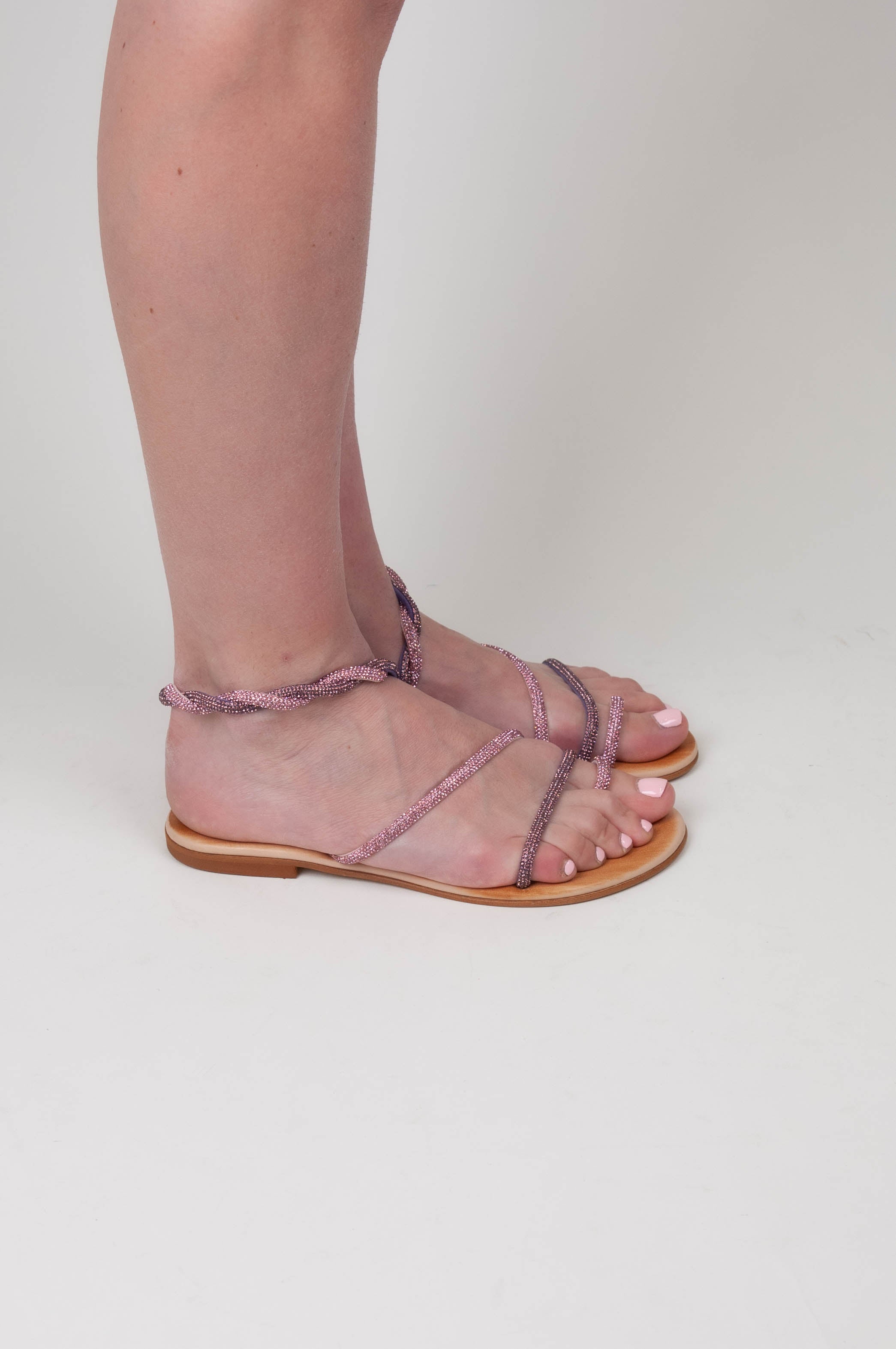 Mosaic - Sandalo infradito con strass intrecciato a due colori
