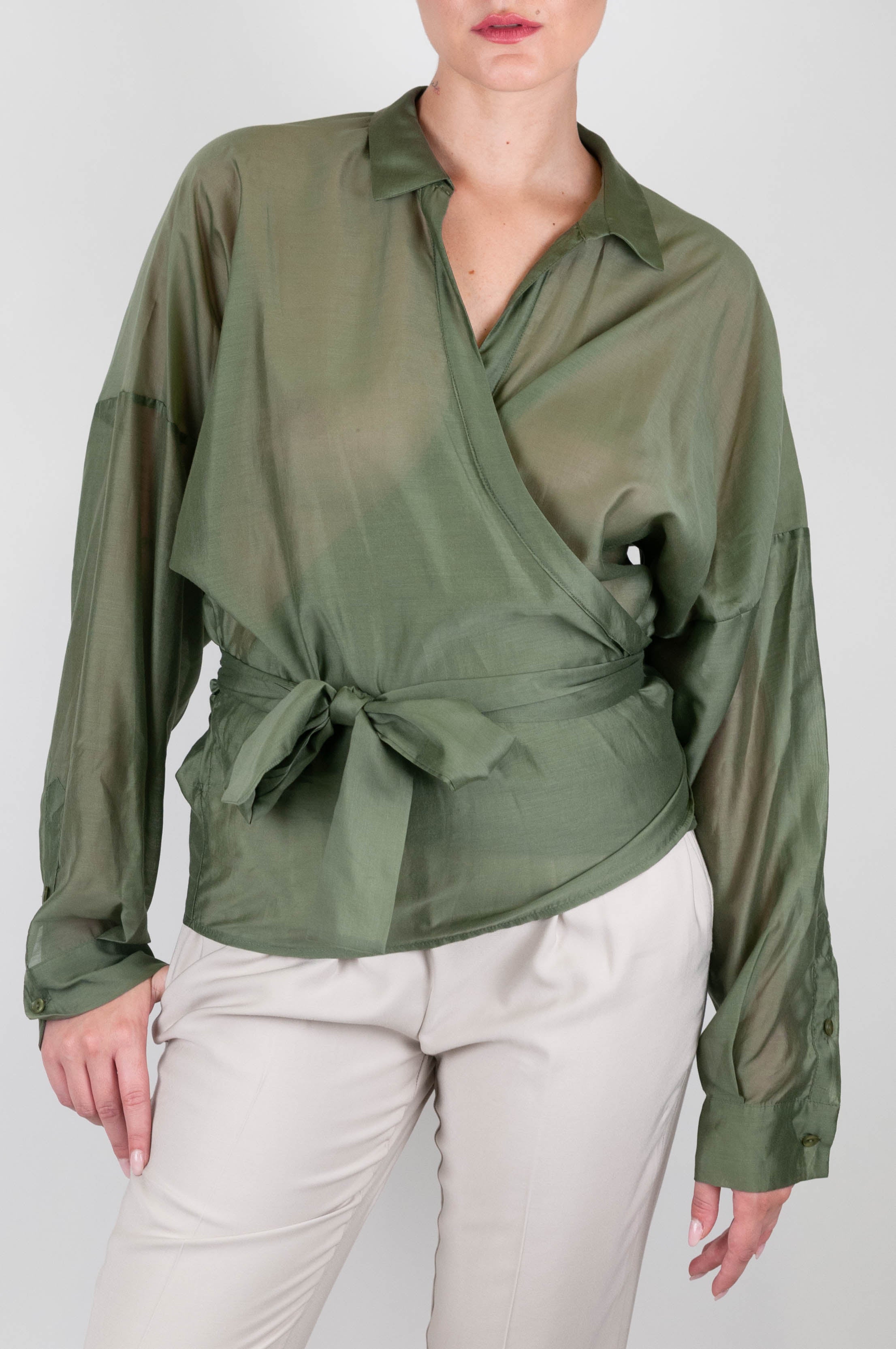 Motel - Camicia a portafoglio in tencel con collo coreano