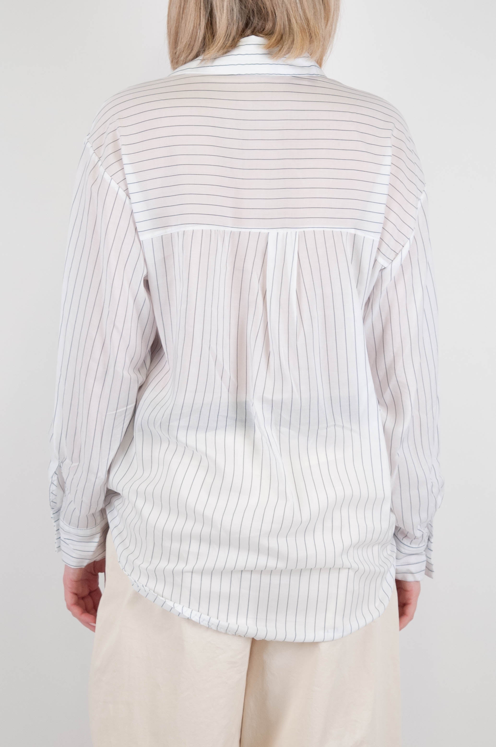 Motel - Camicia gessata in lyocell con nodo sul fondo