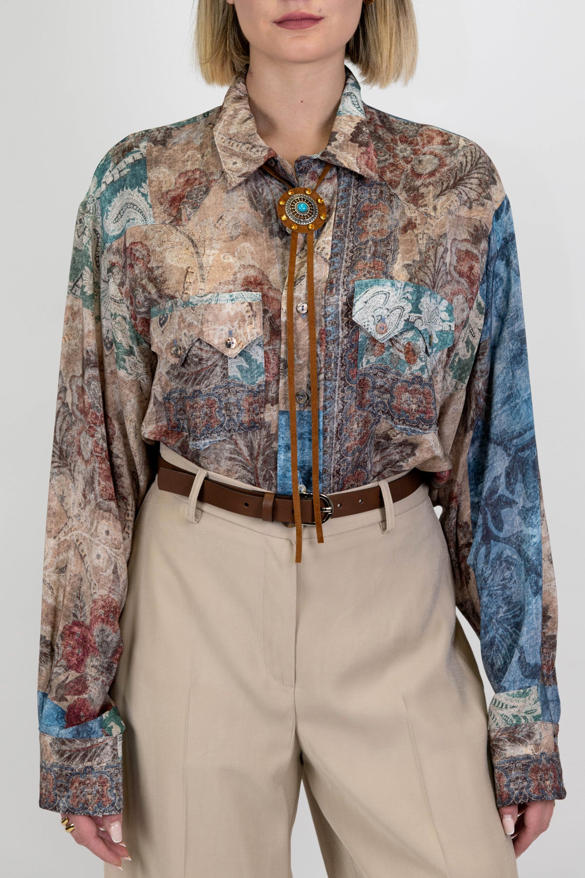 Motel - Camicia fantasia astratta in viscosa con laccio al collo