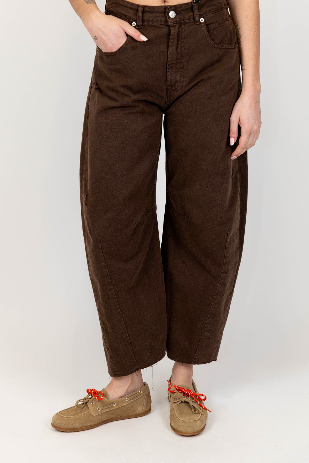 Haveone - Pantalone balloon modello Barbara in denim colorato e rotture