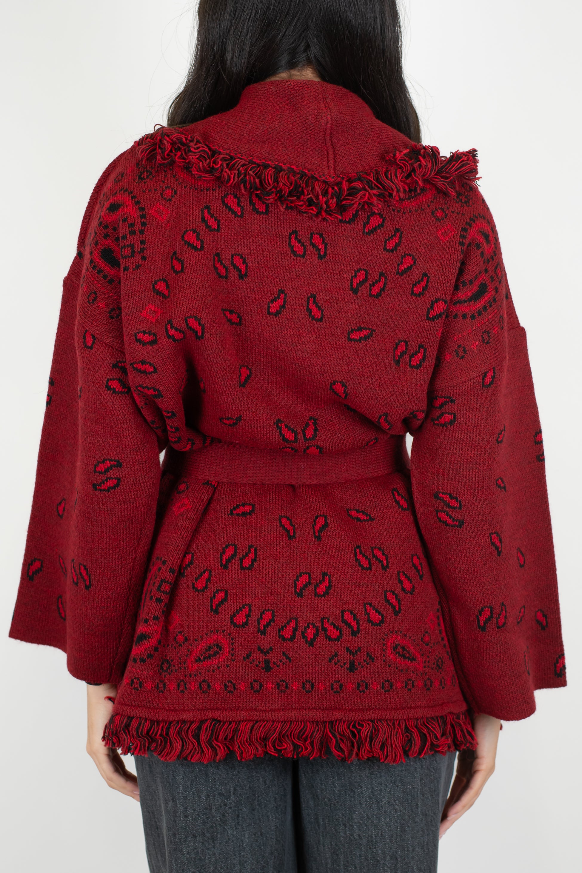 Tensione in - Cardigan in misto lana fantasia bandana con frange