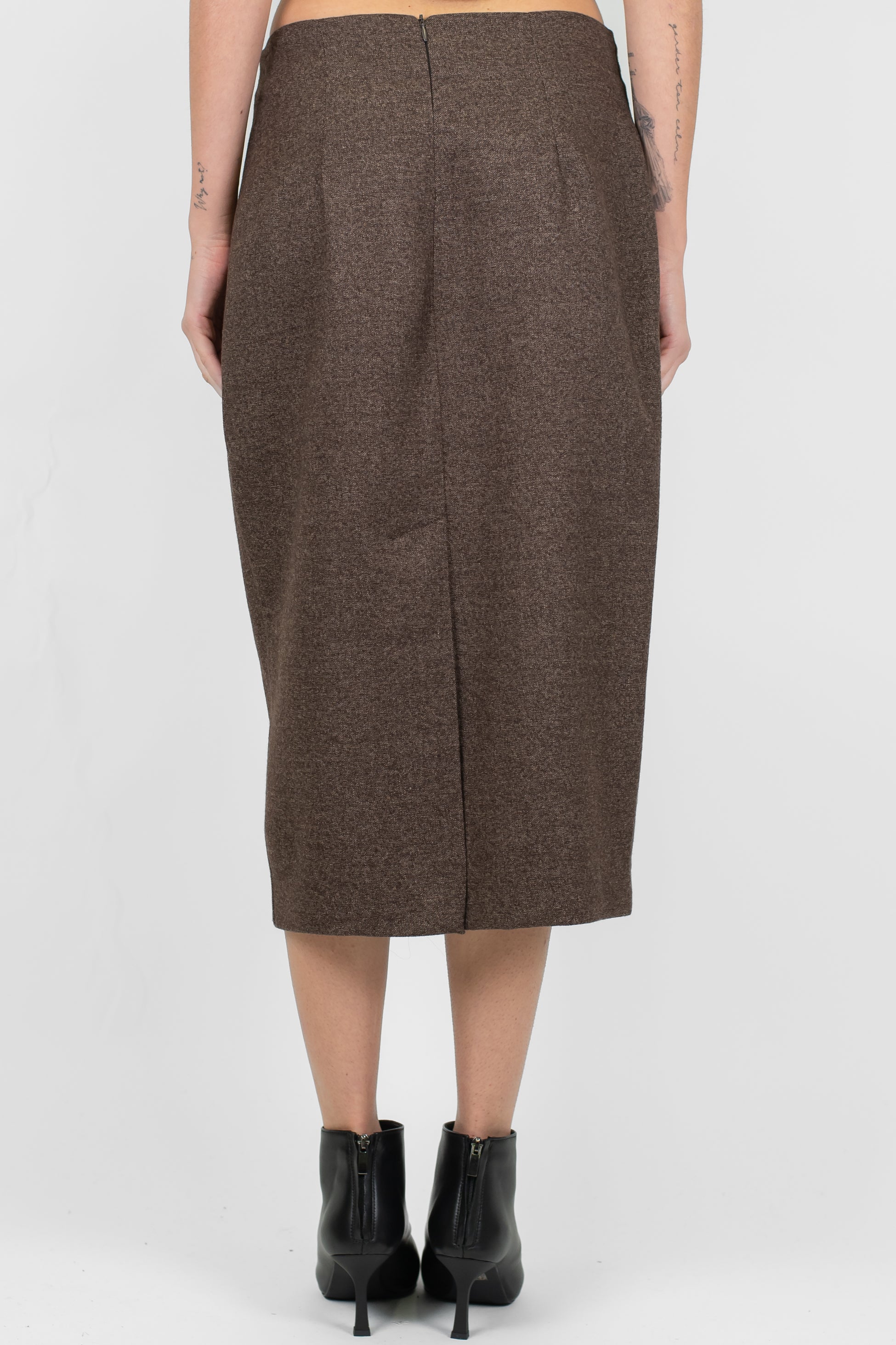 Tensione in - Gonna tubino con spacco centrale sul retro