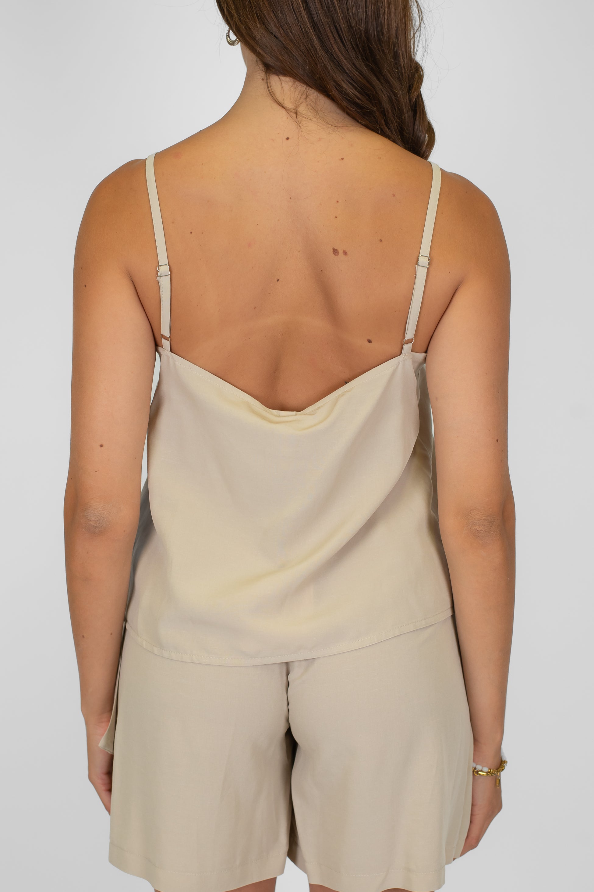 Tensione in - Top in misto lino con bretelle