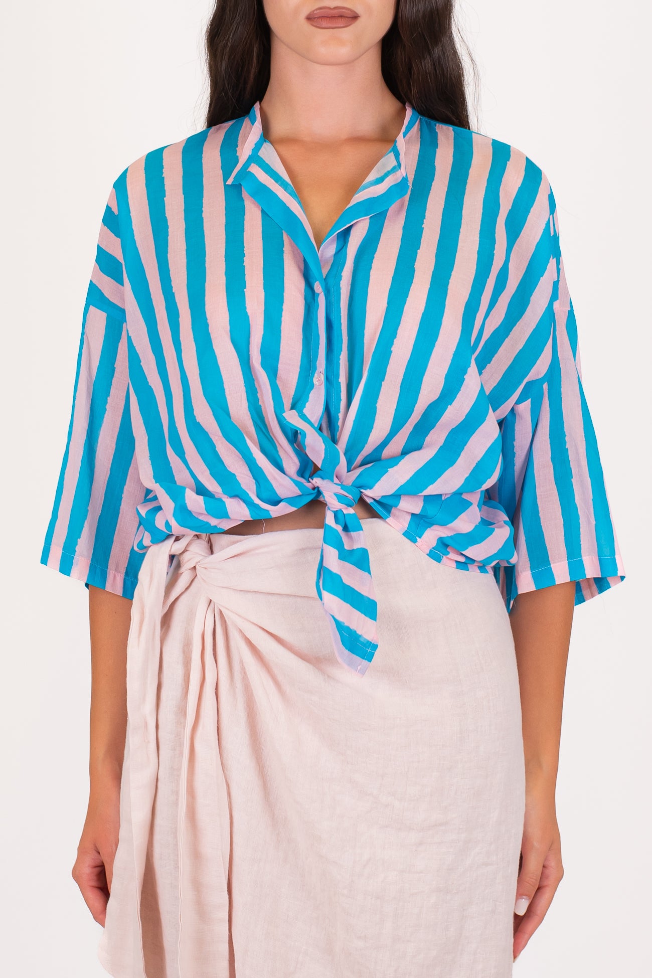 Tensione in - Camicia in mussola di cotone fantasia righe