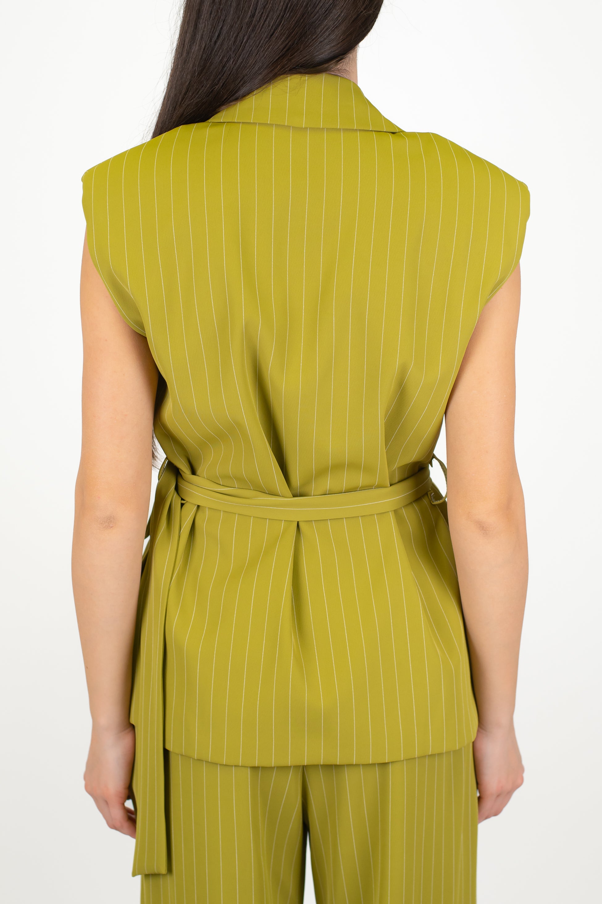 Maryley - Gilet monopetto gessato con spalline e cintura in tessuto