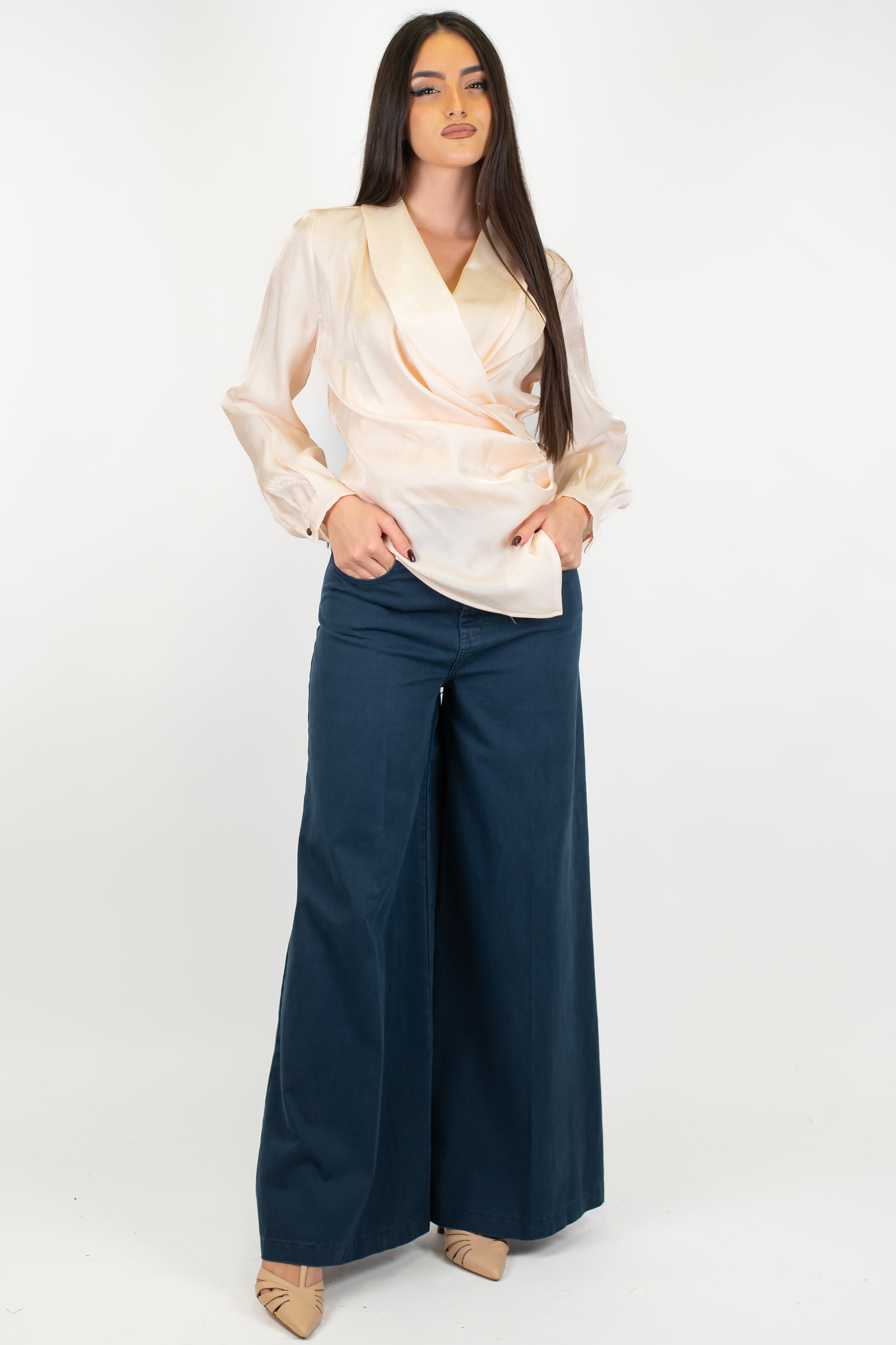 Tensione in - Pantalone palazzo in lyocell modello Baldo