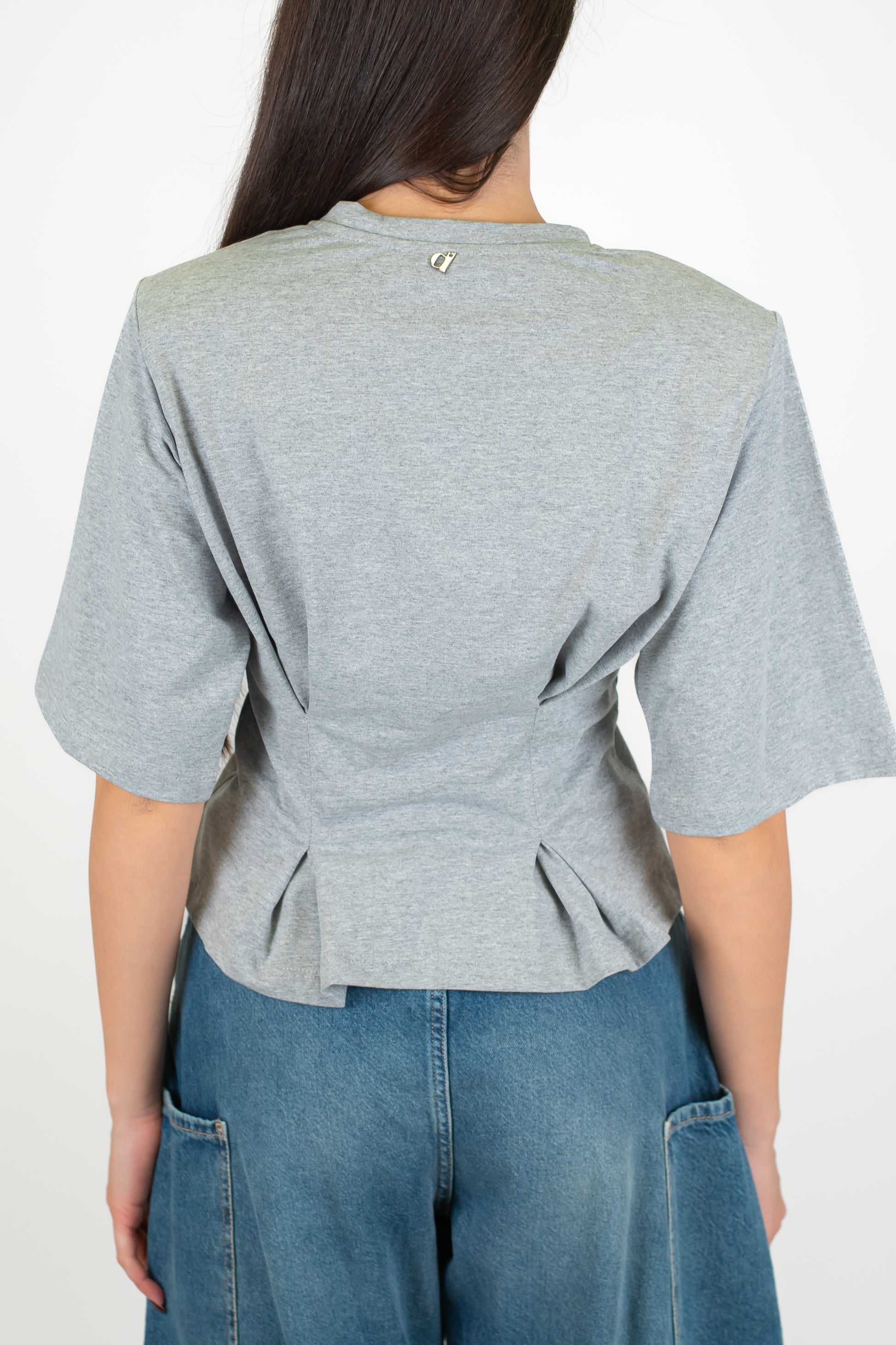 Dixie - T-shirt crop con pinces e arriccio