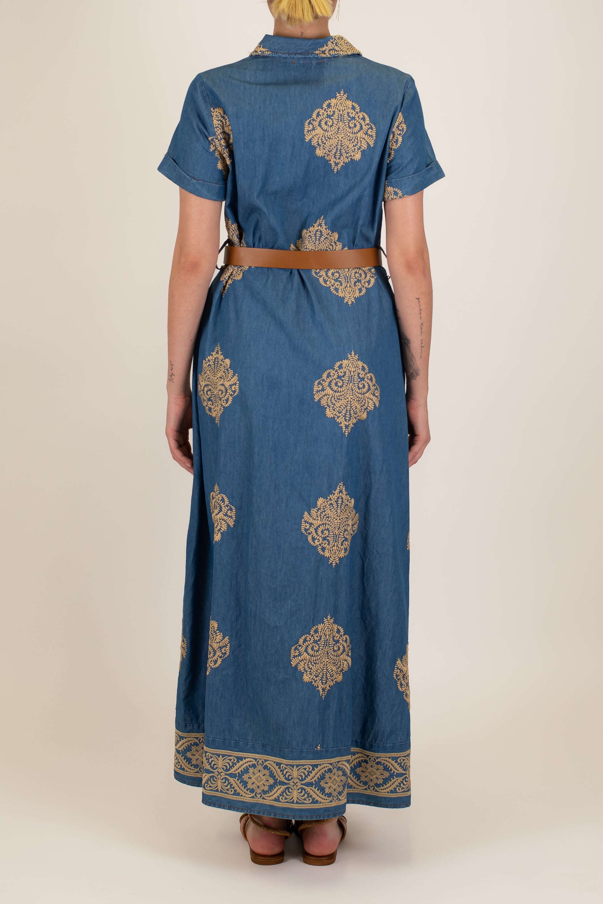 Motel - Chemisier in chambray con ricami a contrasto