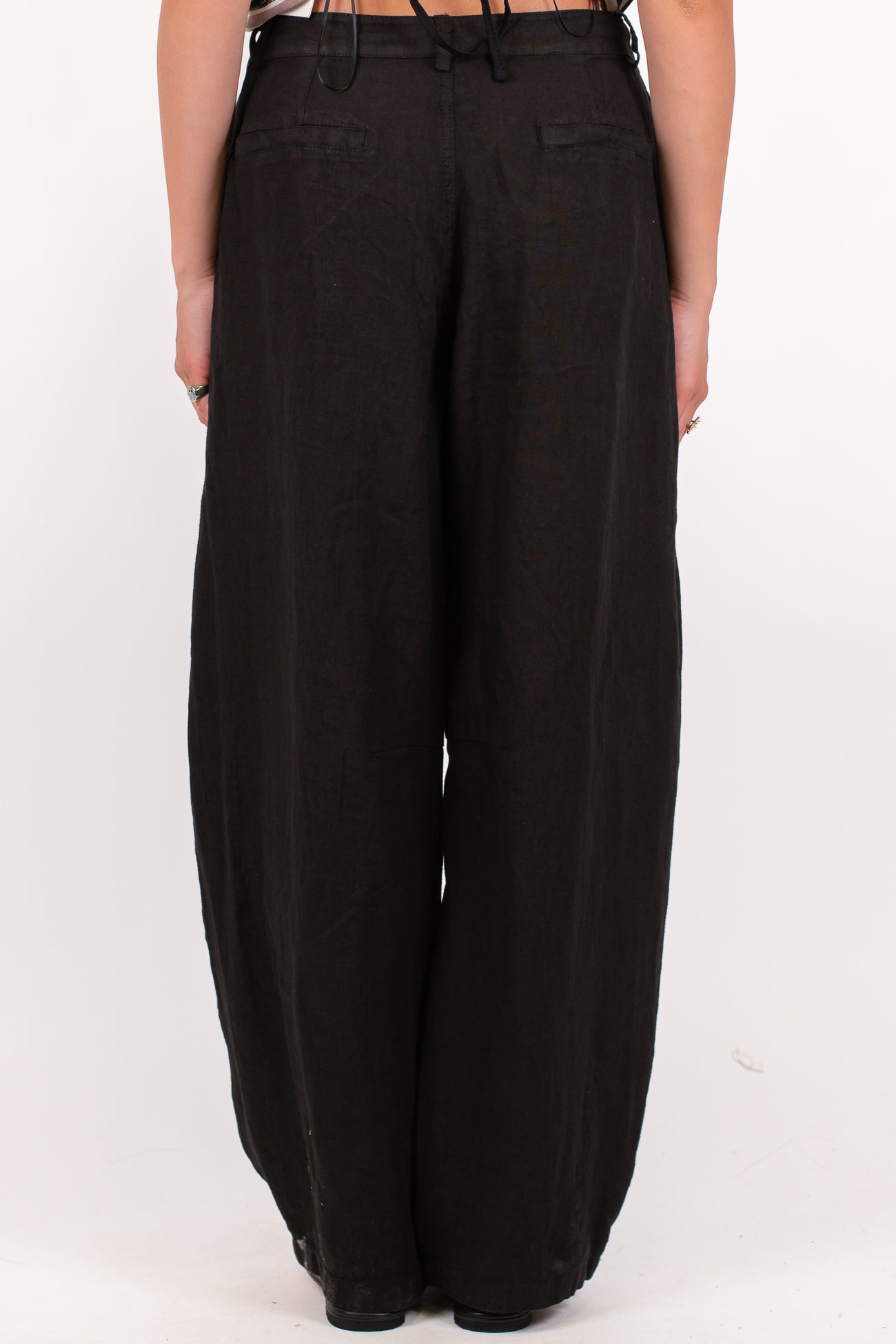 Tensione in - Pantalone balloon in puro lino