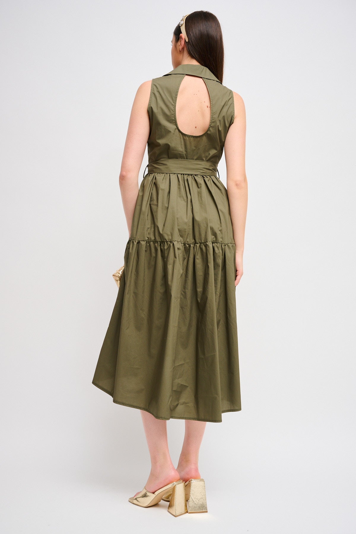 Maryley - Abito lungo giromaniche con chiusura bottoni e scollo sul retro