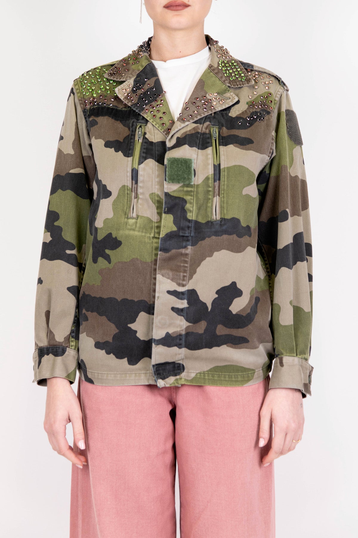 Tensione in - Giacca fantasia camouflage in tessuto vintage con pietre sul rever