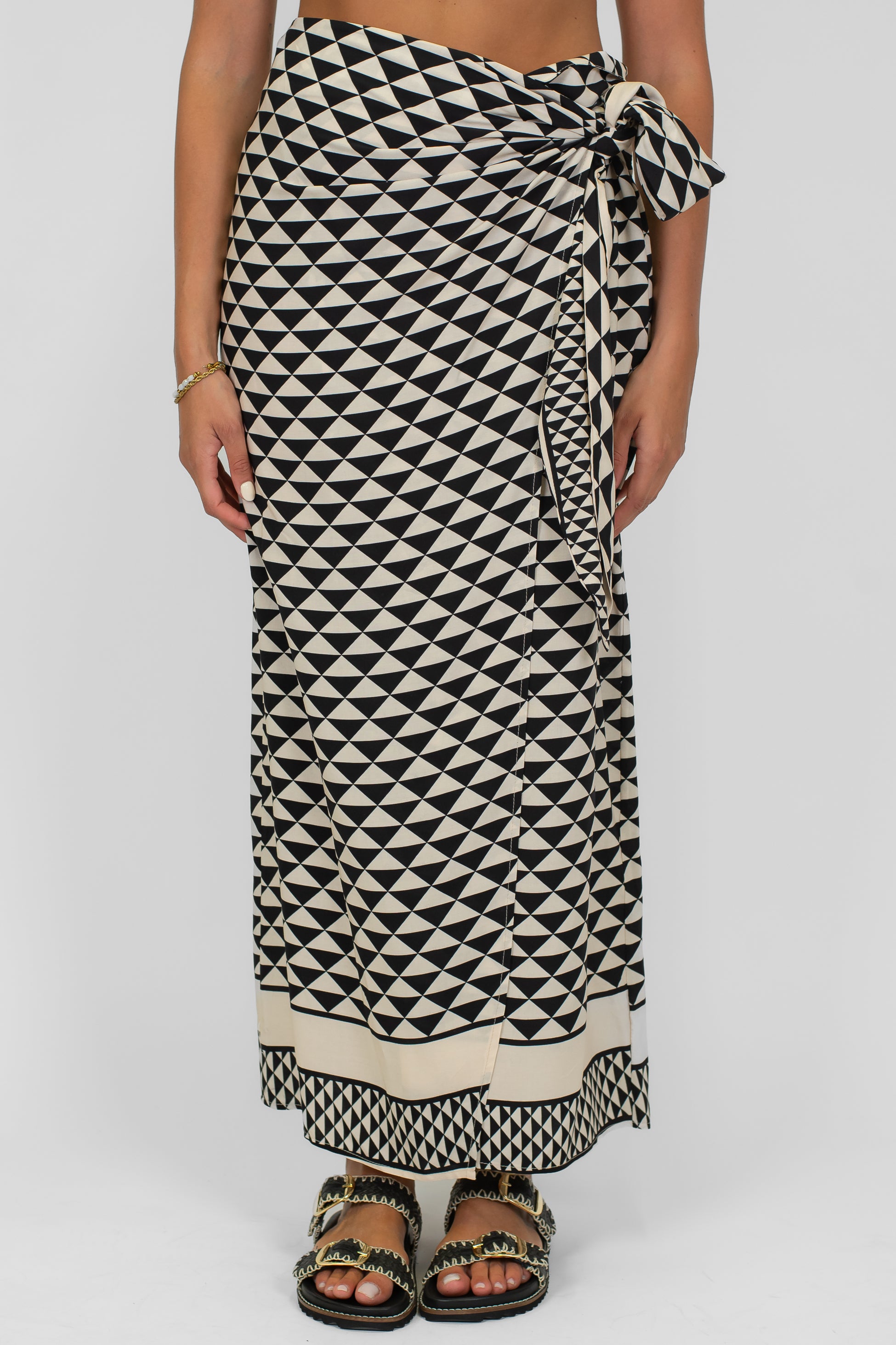 Tensione in - Gonna fantasia chisura portafoglio