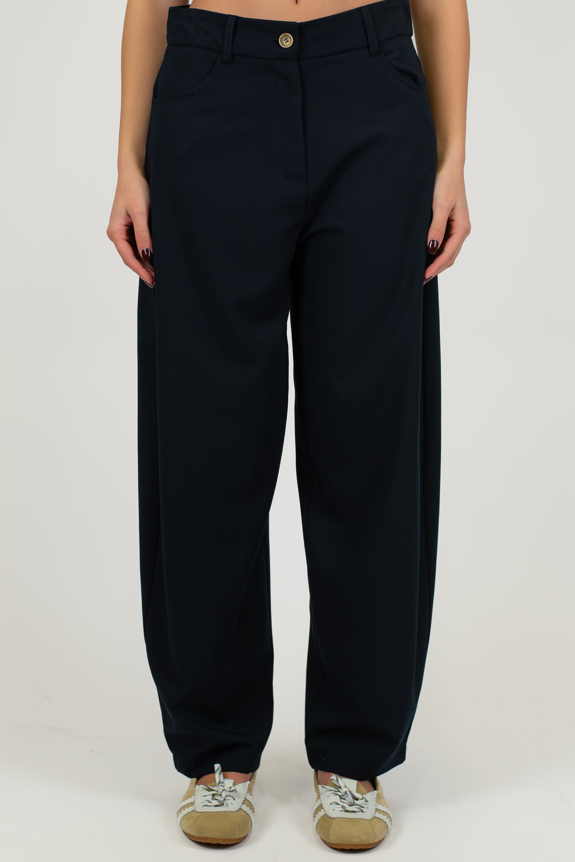 Tensione in - Pantalone ballon con tasconi posteriori