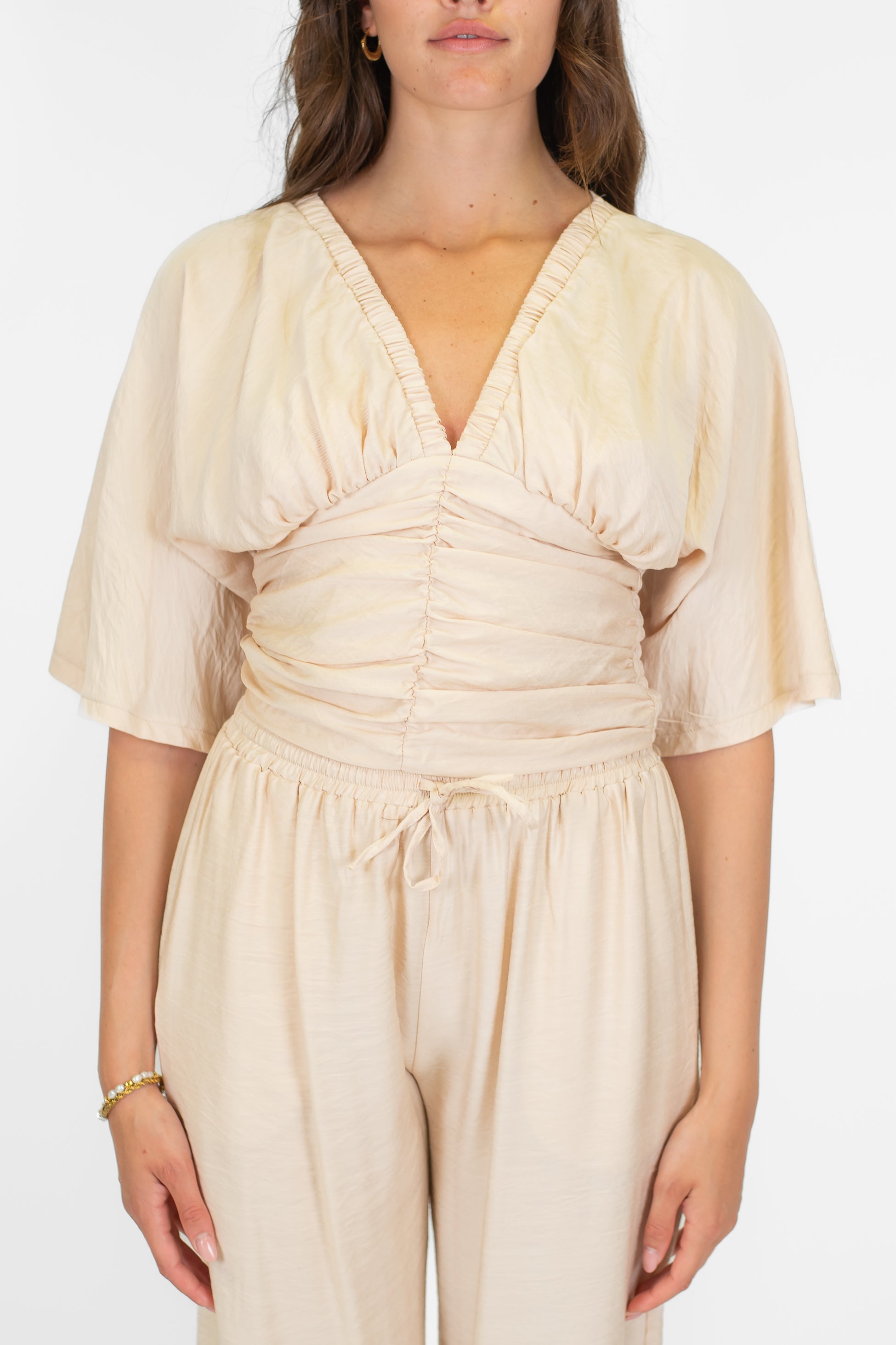 Maryley - Blusa mezzamanica in viscosa con scollo a V ed elastico sul fondo