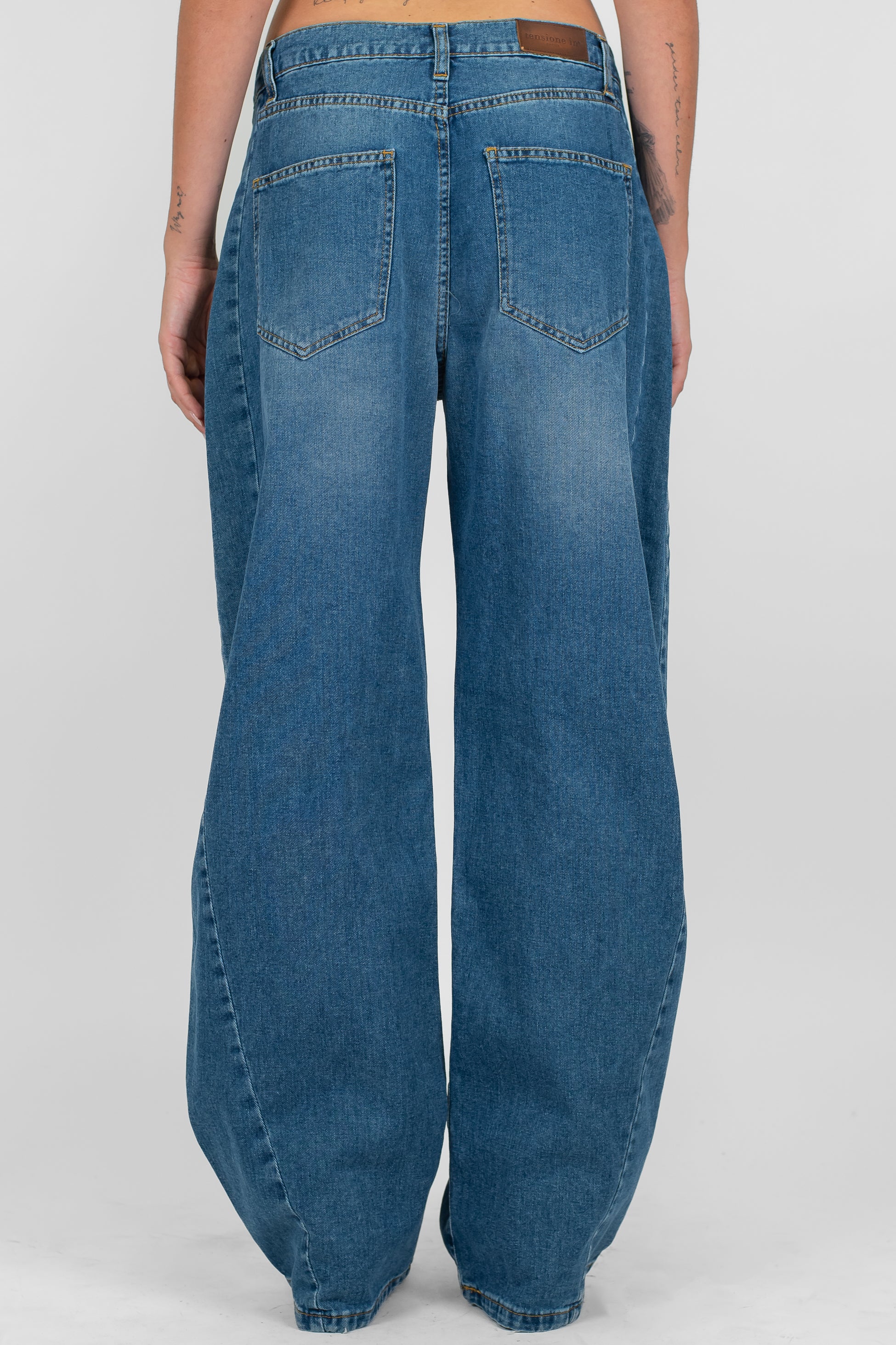 Tensione in - Jeans balloon lavaggio medio