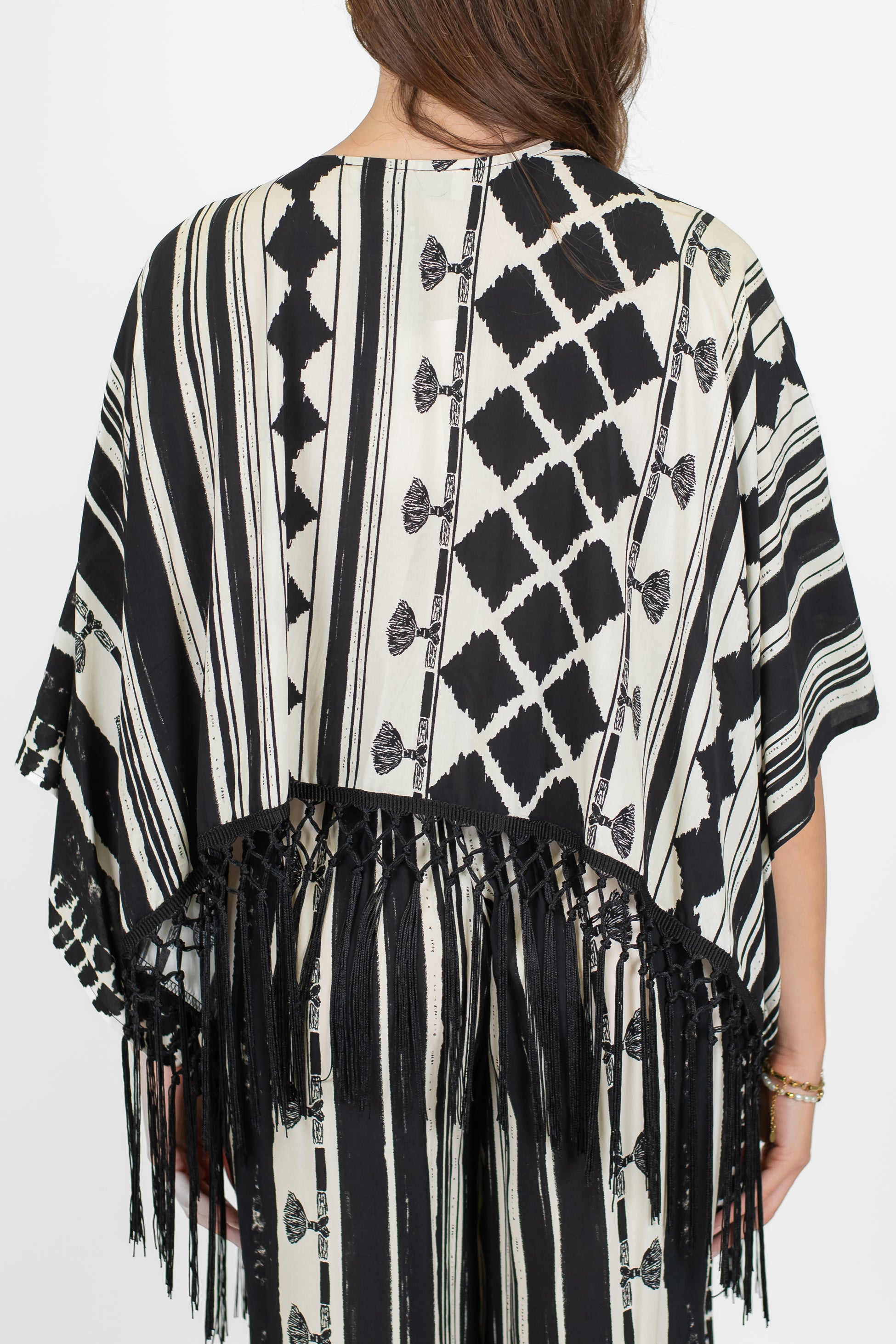 Haveone - Kimono corto fantasia astratta in viscosa con frange sul fondo