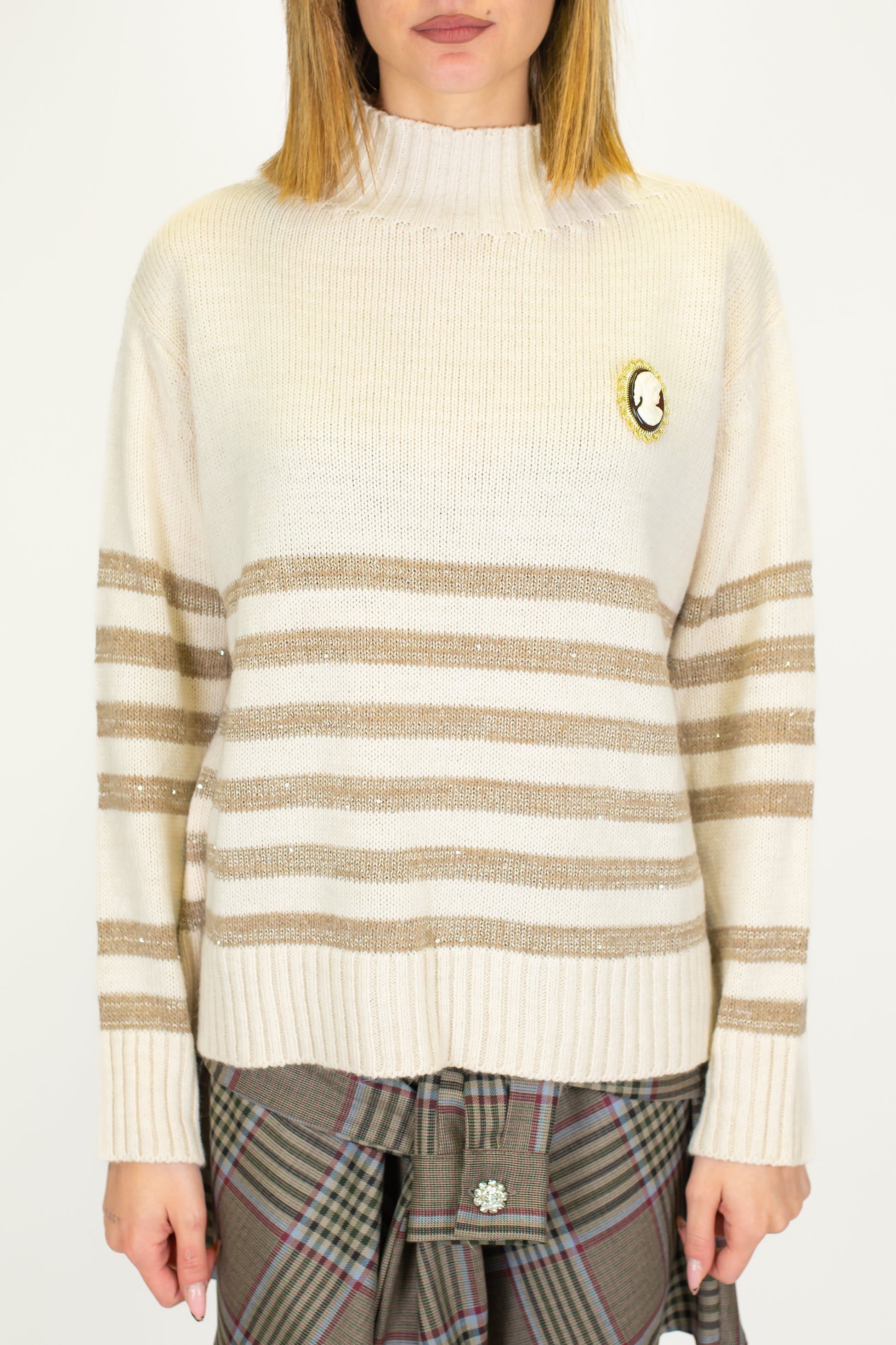 Motel - Maglia collo cratere con spilla in misto lana