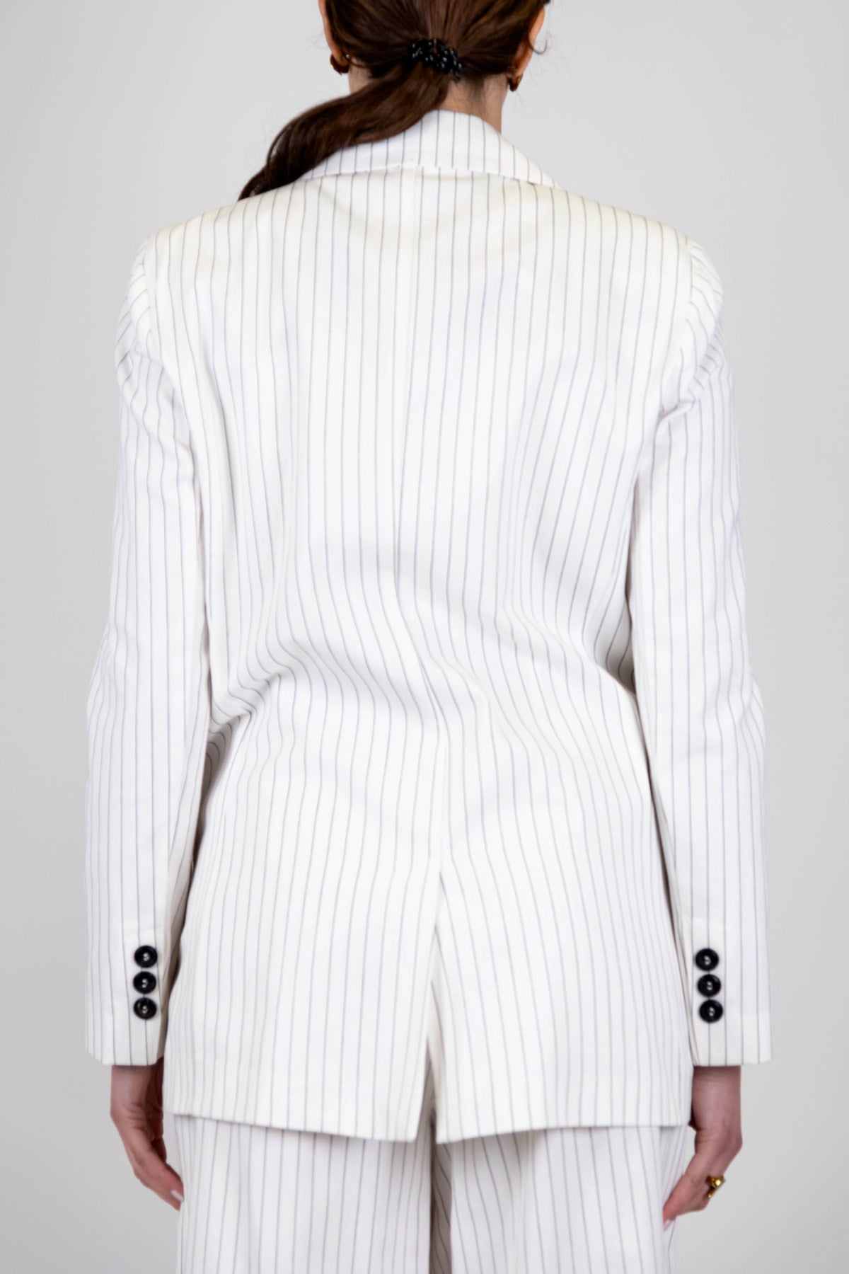 Motel - Giacca monopetto gessata con rever ampio a lancia