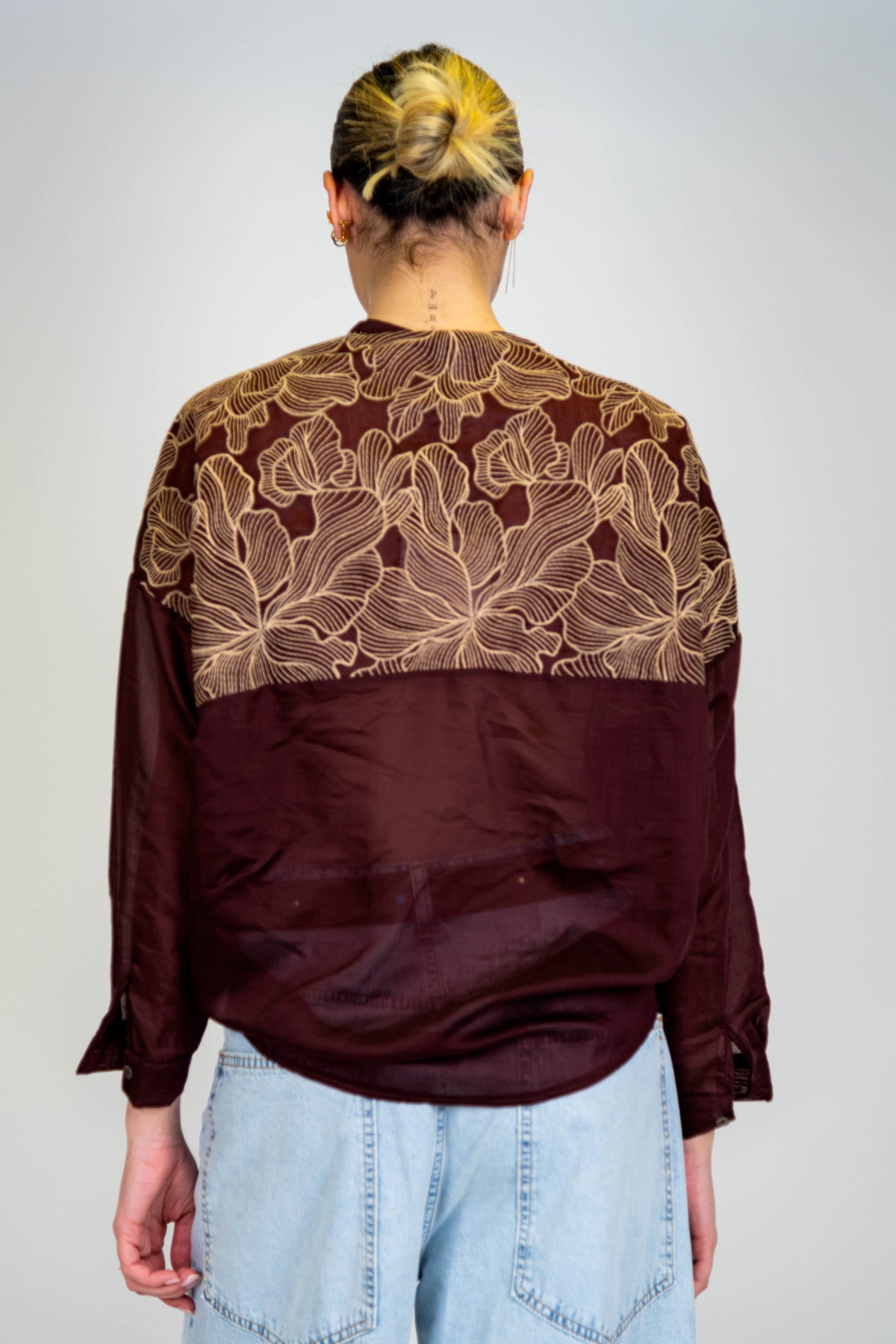 Tensione in - Camicia in tencel fantasia floreale ricamata con collo coreano