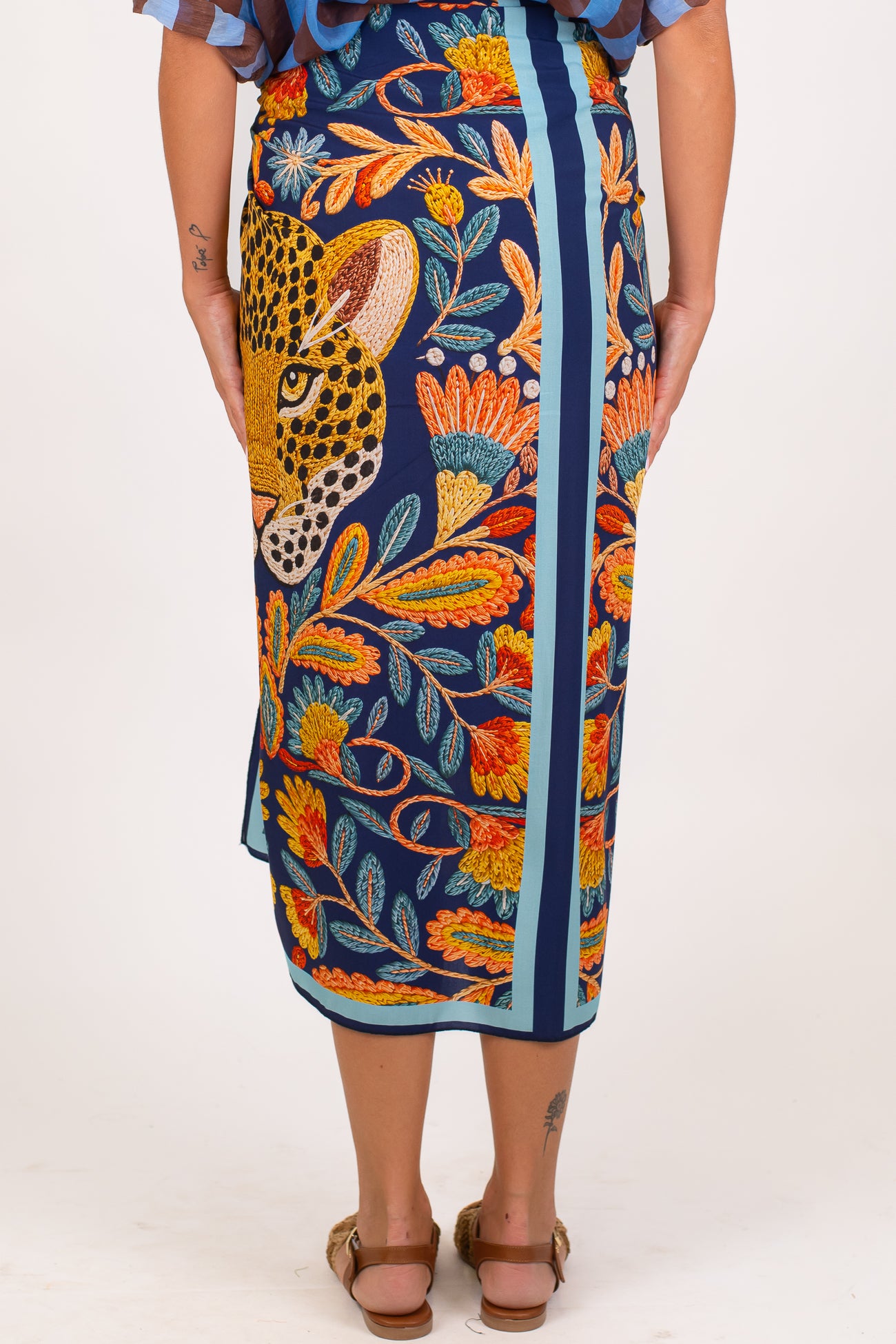 Haveone - Gonna pareo in viscosa leggera fantasia tigre