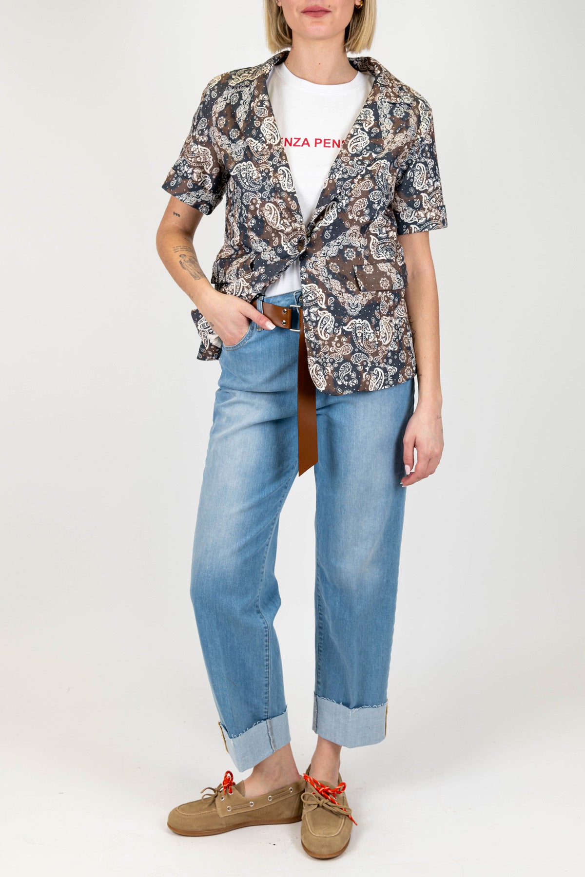 Haveone - Jeans modello Mandy lavaggio chiaro con maxi risvolto sul fondo