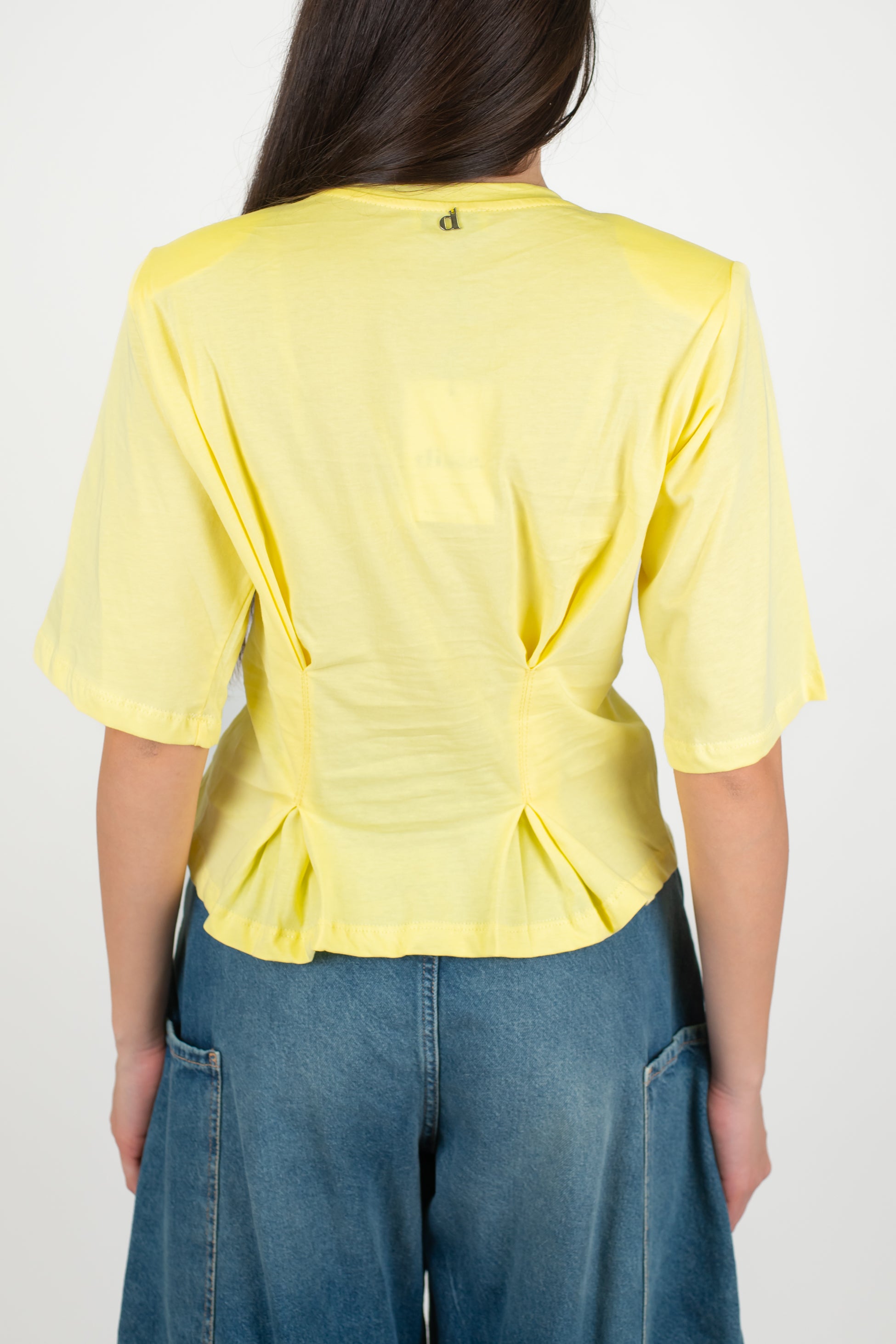 Dixie - T-shirt crop con pinces e arriccio