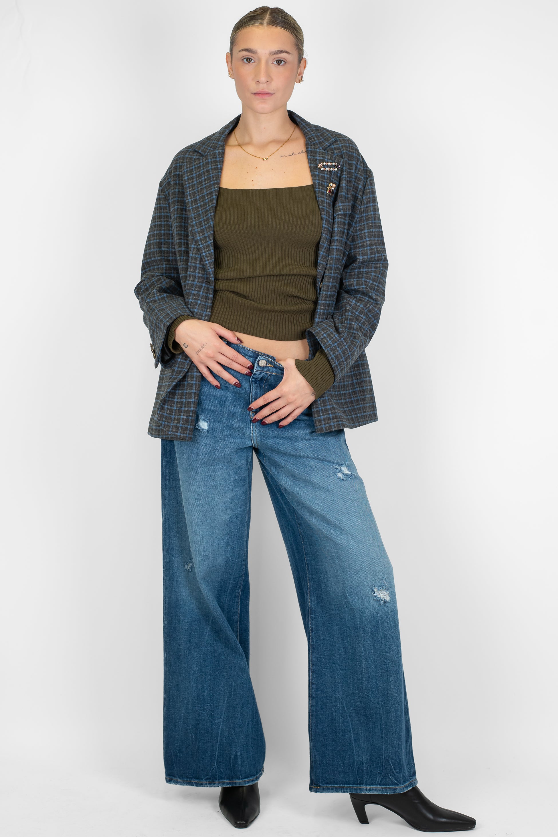 Tensione in - Giacca monopetto fantasia quadri in misto lana con spille