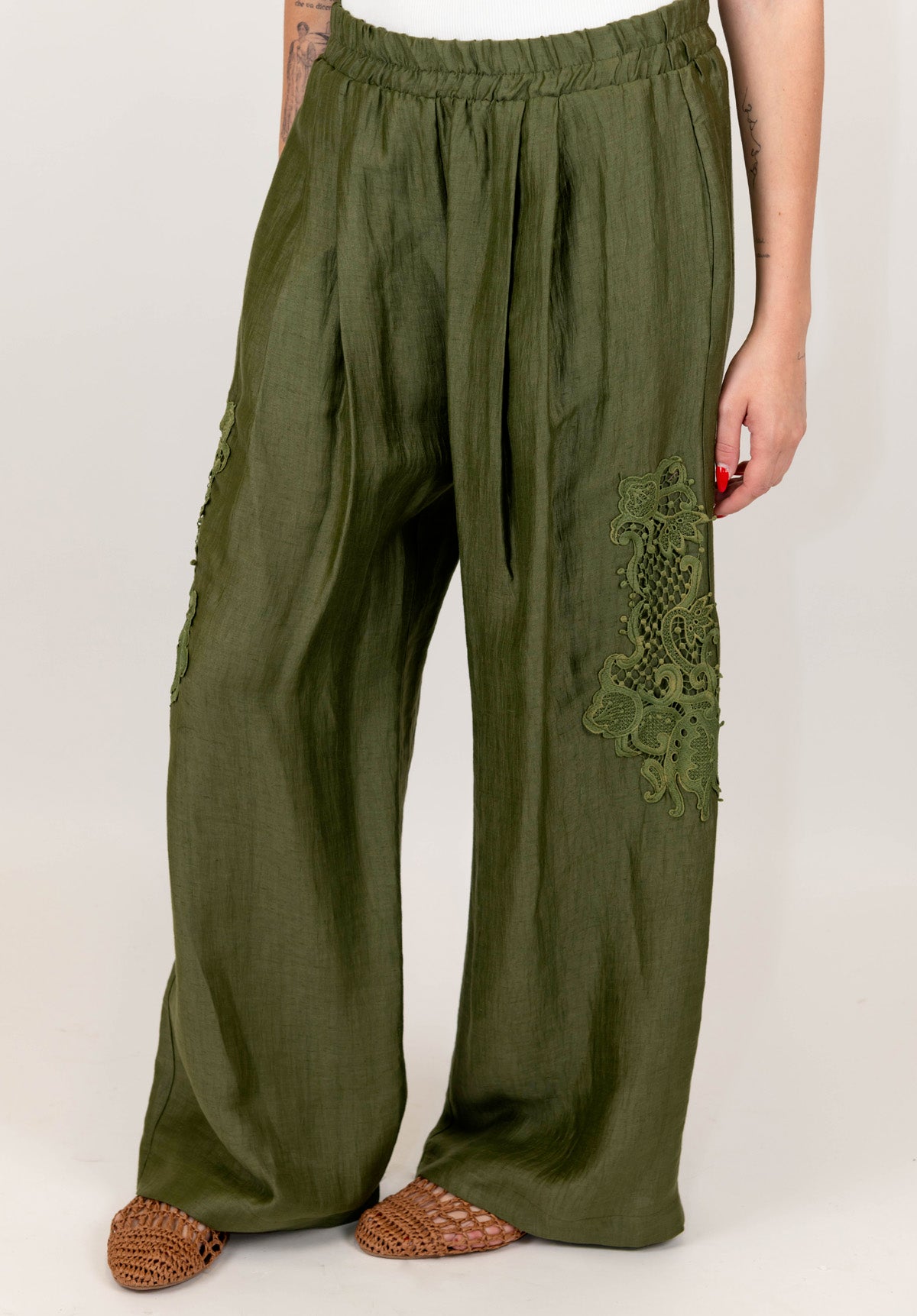 Maryley - Pantalone palazzo in lino con ricami ed elastico in vita