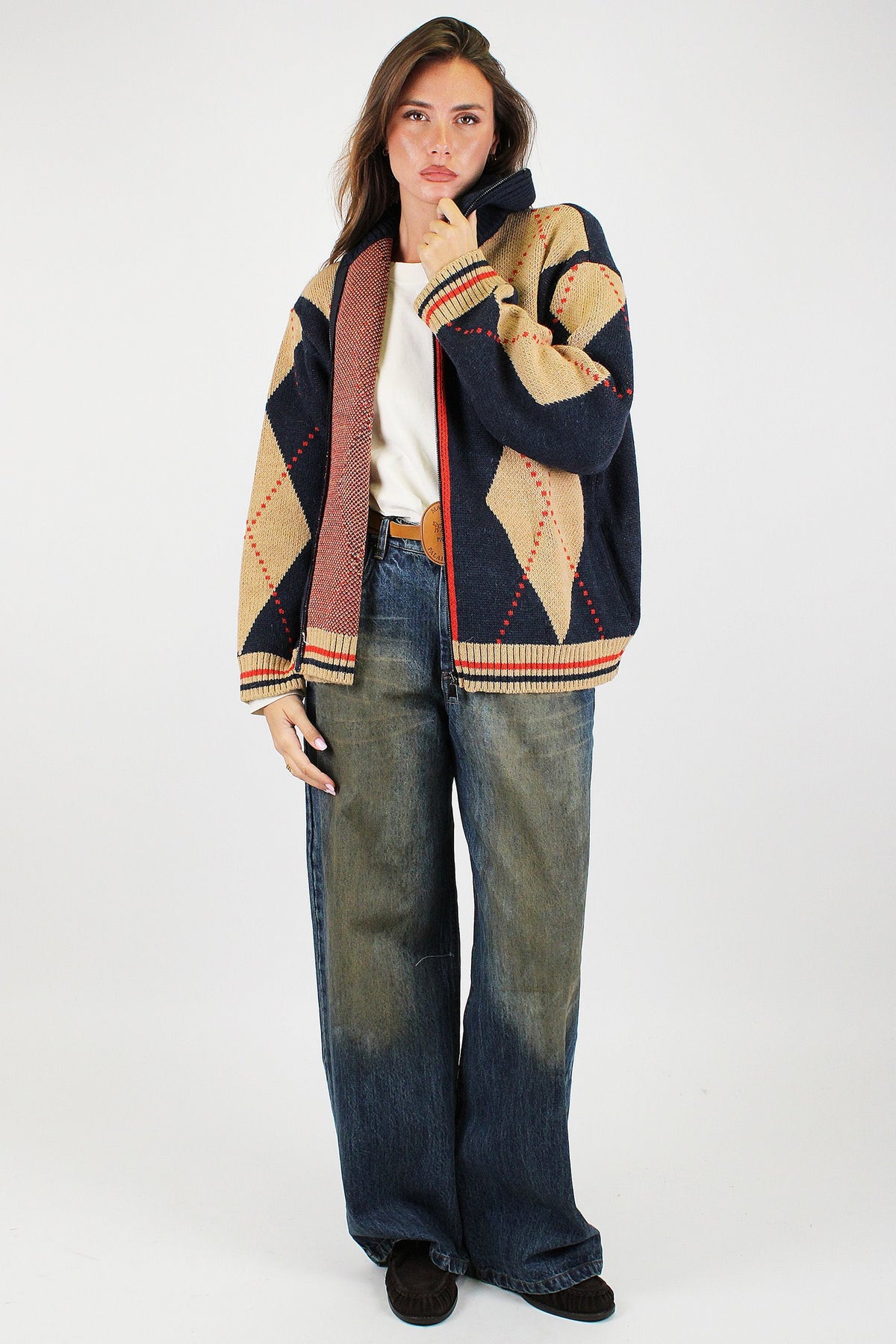 Tensione in - Jeans palazzo sabbiato