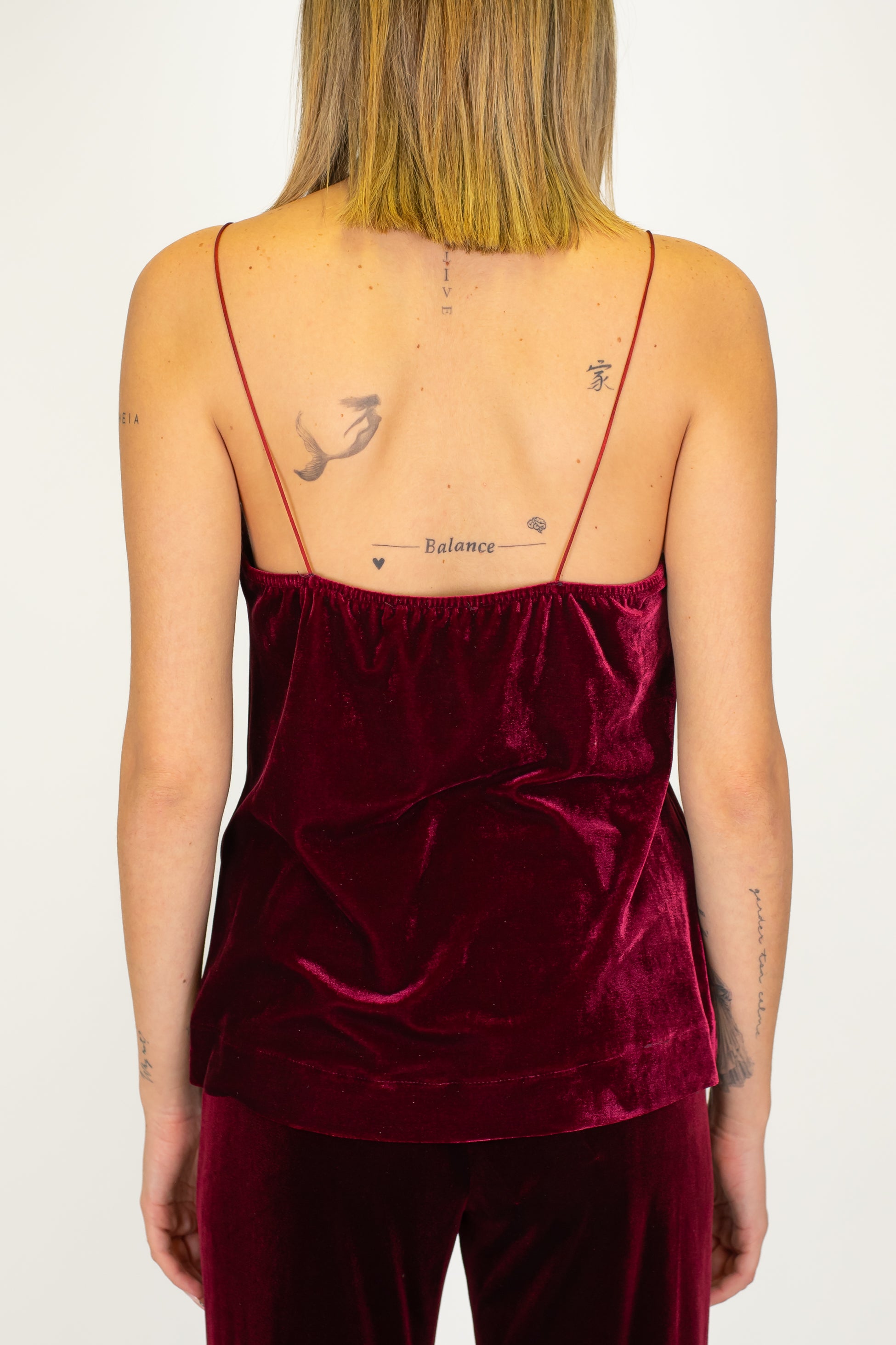 Maryley - Top scollo a V in velluto con bretelline e orlo in pizzo