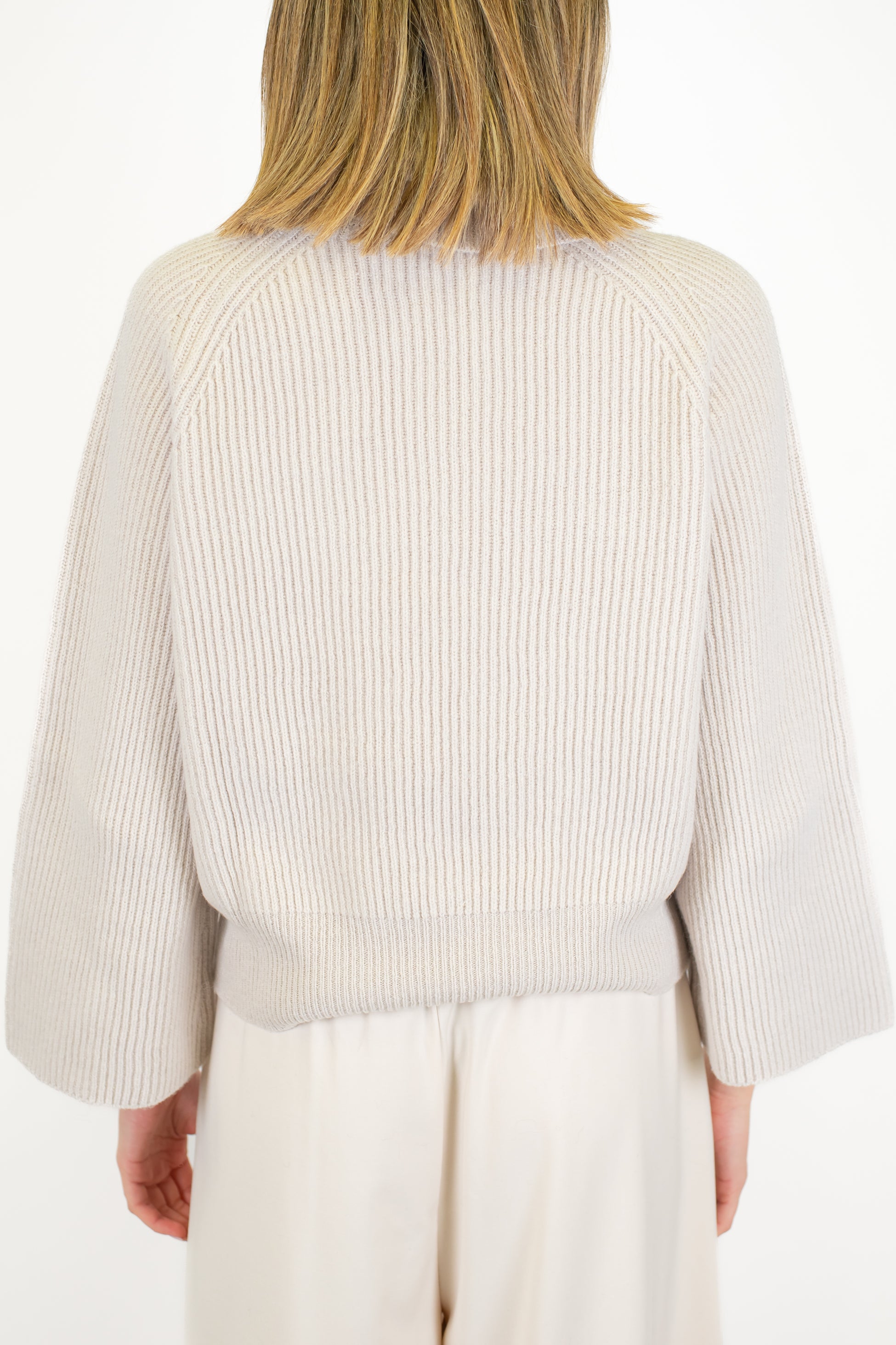 Tensione in - Dolcevita scatola a coste in misto lana vergine e cashmere