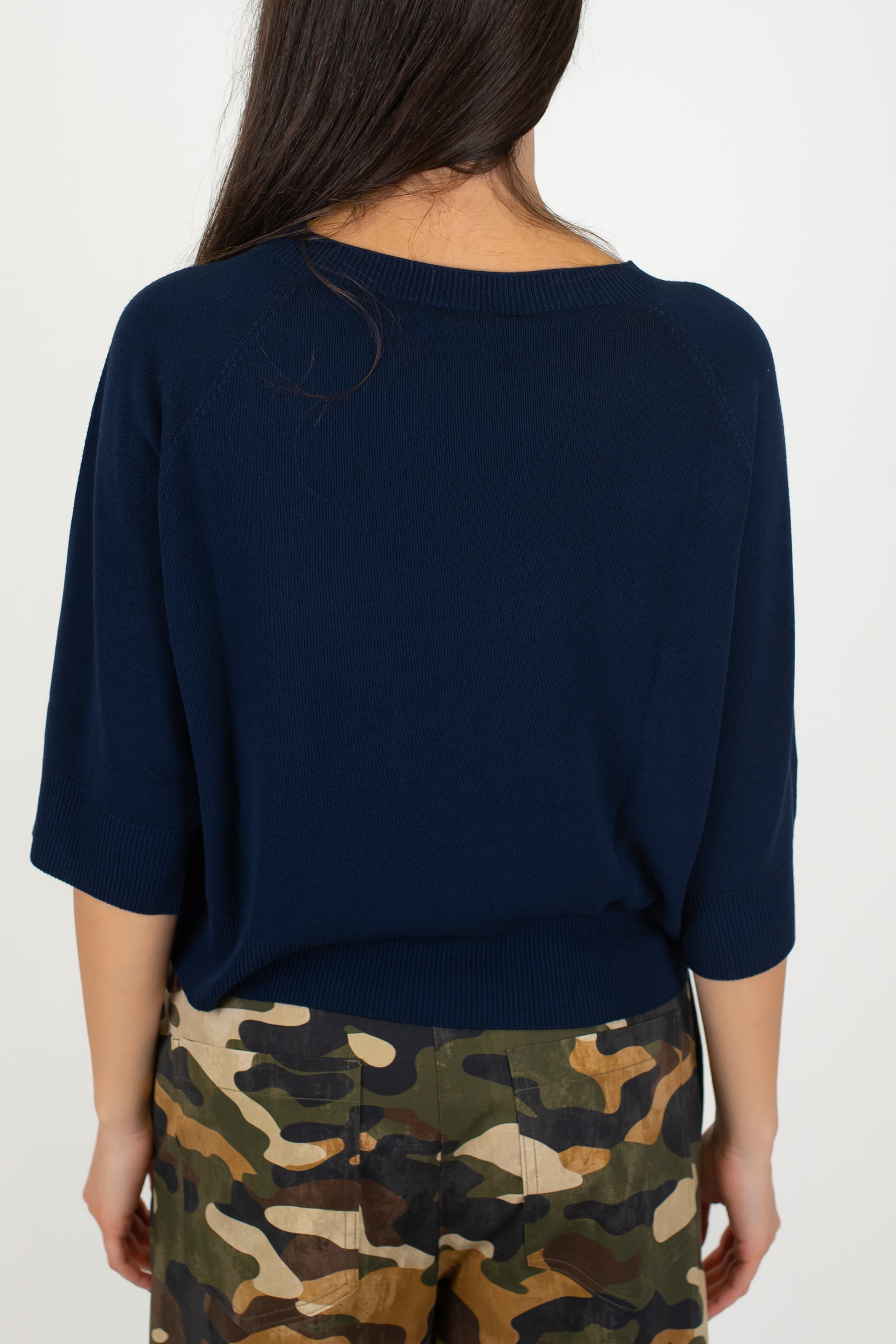 Kontatto - Maglia girocollo con manica tre quarti in viscosa leggera