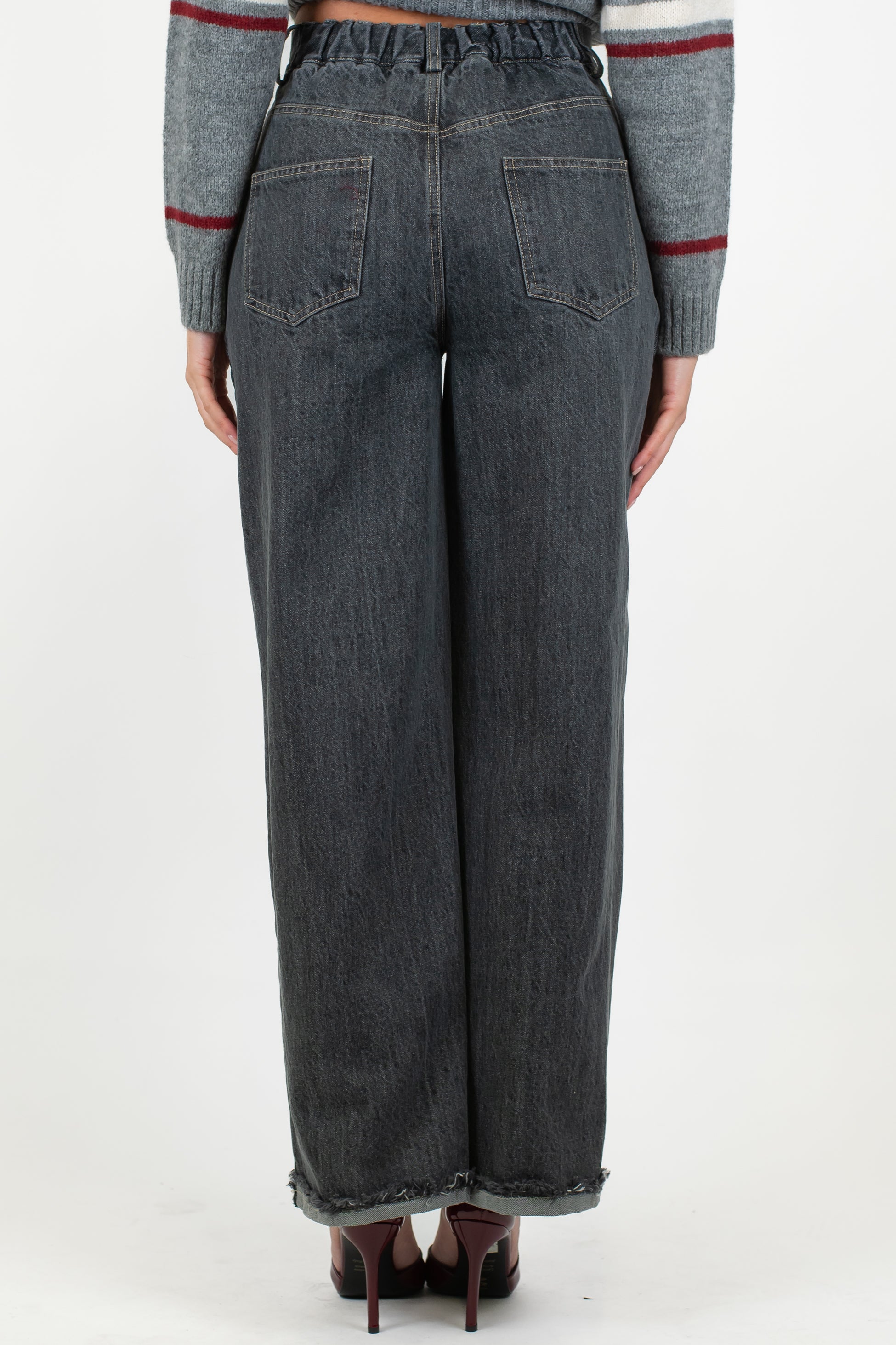 Tensione in - Pantalone regular in denim lavaggio scuro modello Ginevra